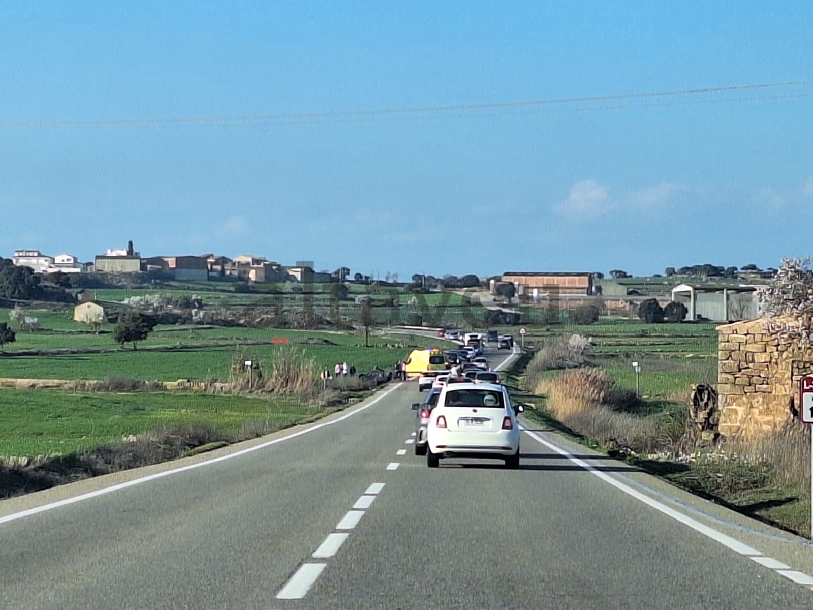 Retenció a la L-313 arran de l'accident.