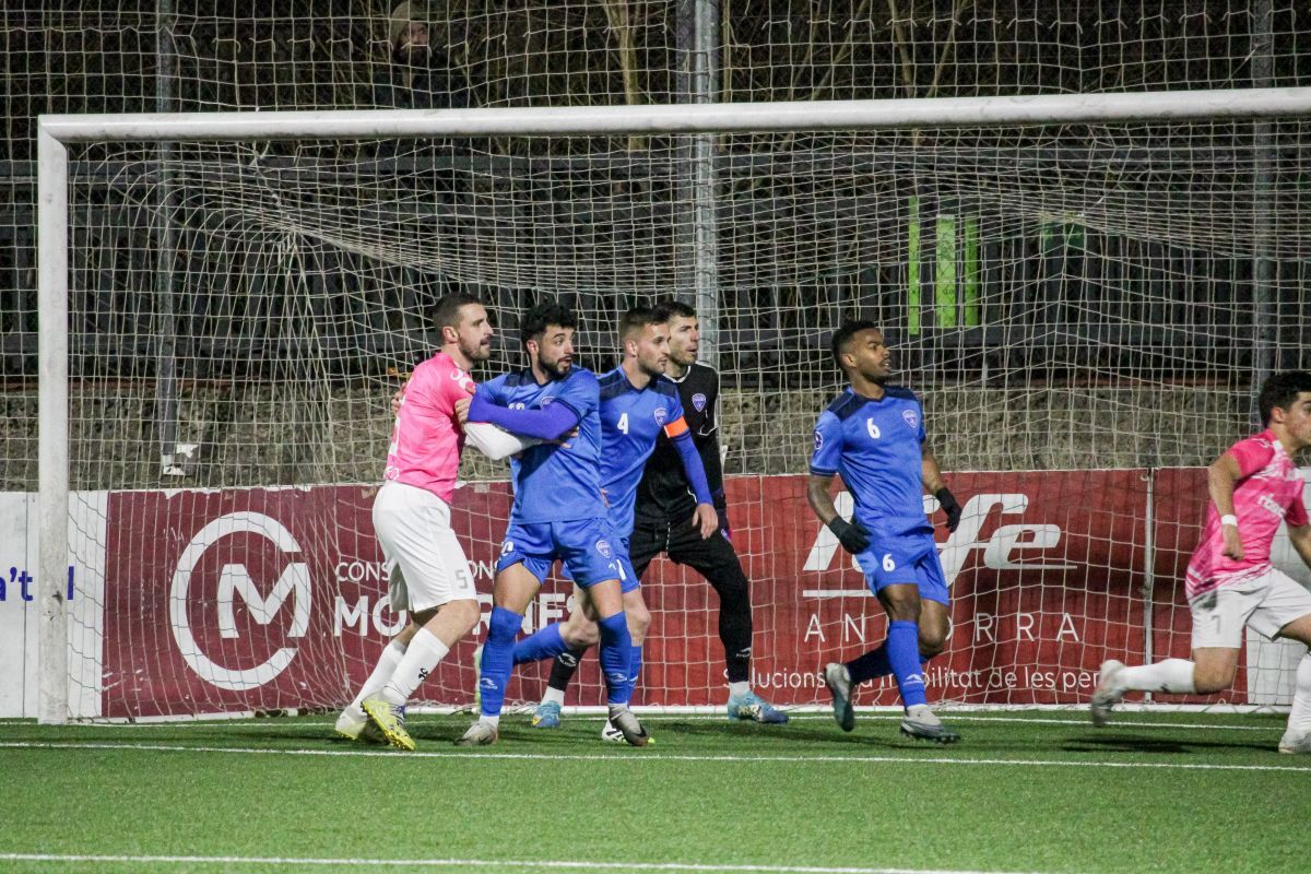 L'Atlètic Escaldes no va fallar després d'unes jornades punxant. L'Atlètic Escaldes no va fallar després d'unes jornades punxant.