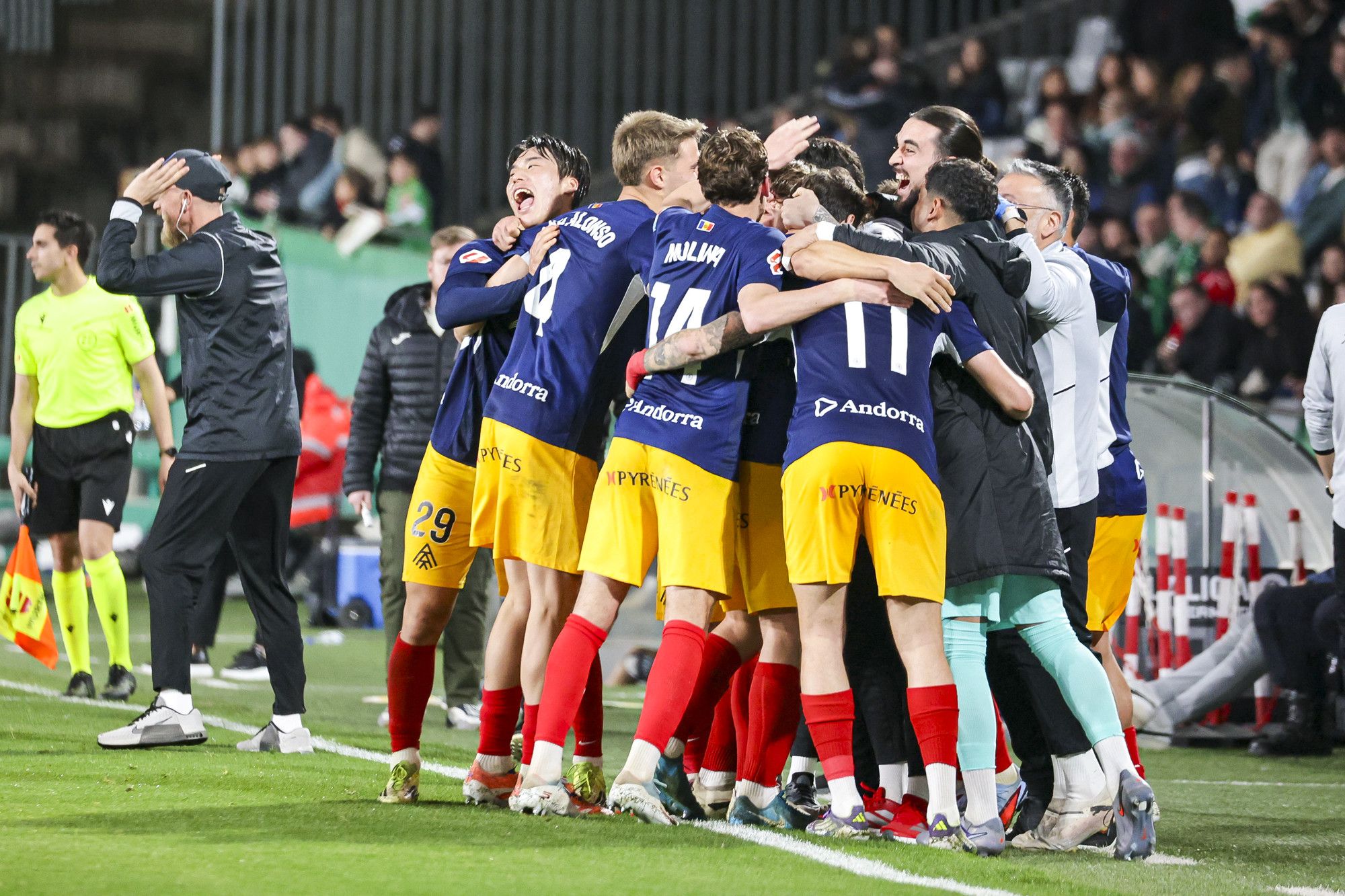 Els jugadors van desfermar la seva alegria amb el quart gol de Le Normand. Els jugadors van desfermar la seva alegria amb el quart gol de Le Normand.