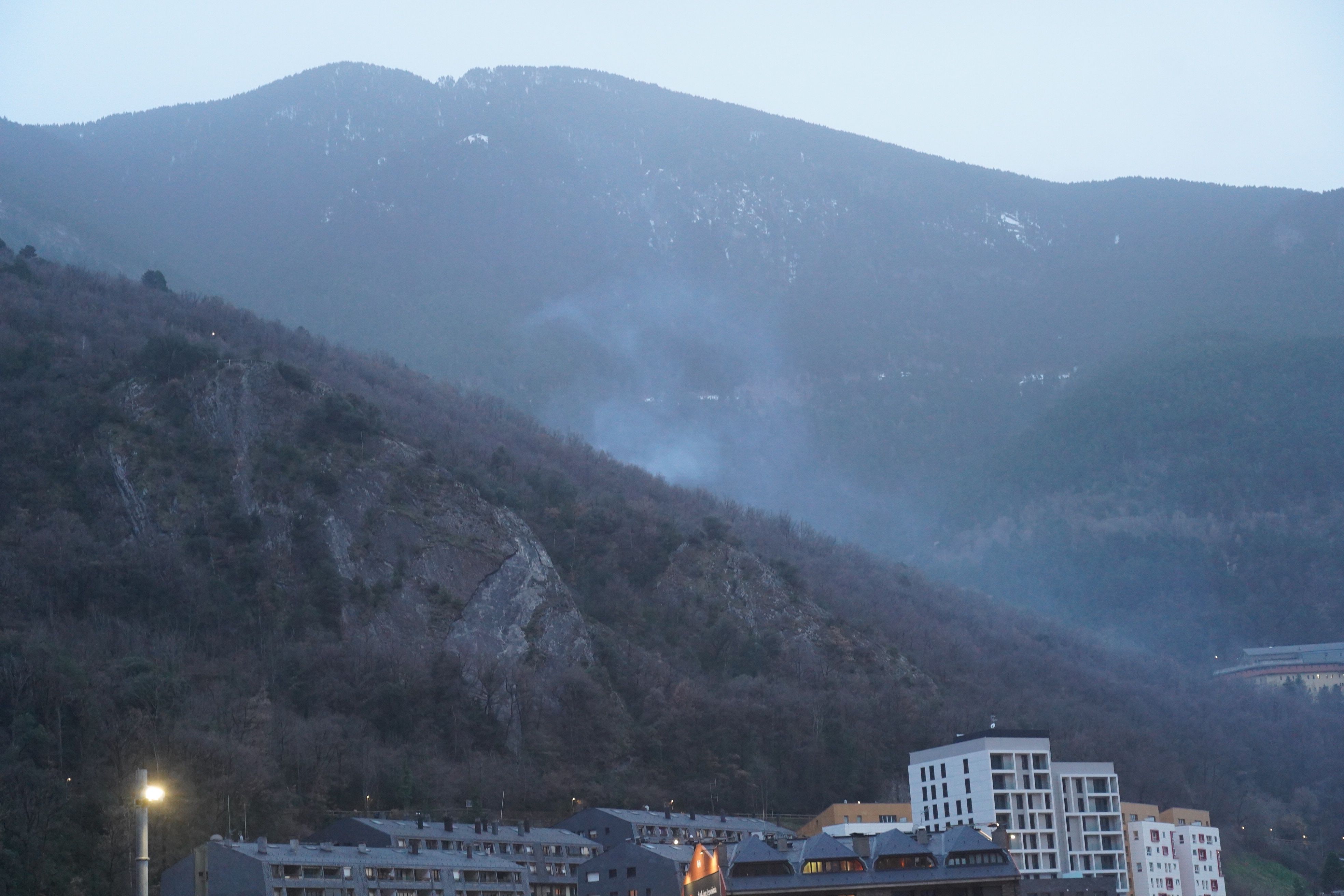 El vapor d'aigua que molta gent ha confòs amb fum.