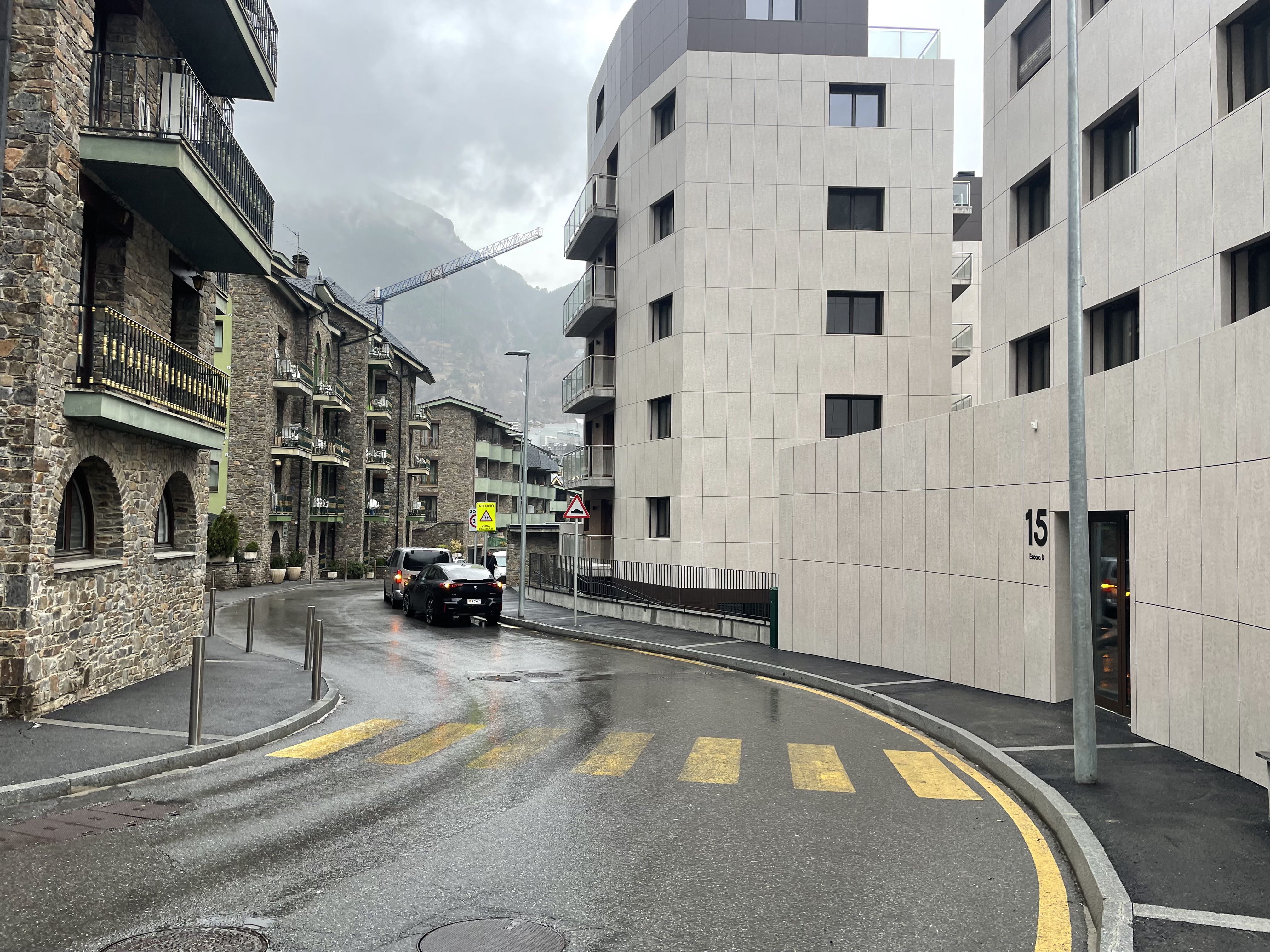 La prostitució s'exercia en un apartament turístic a la zona del Pedral, a Encamp.