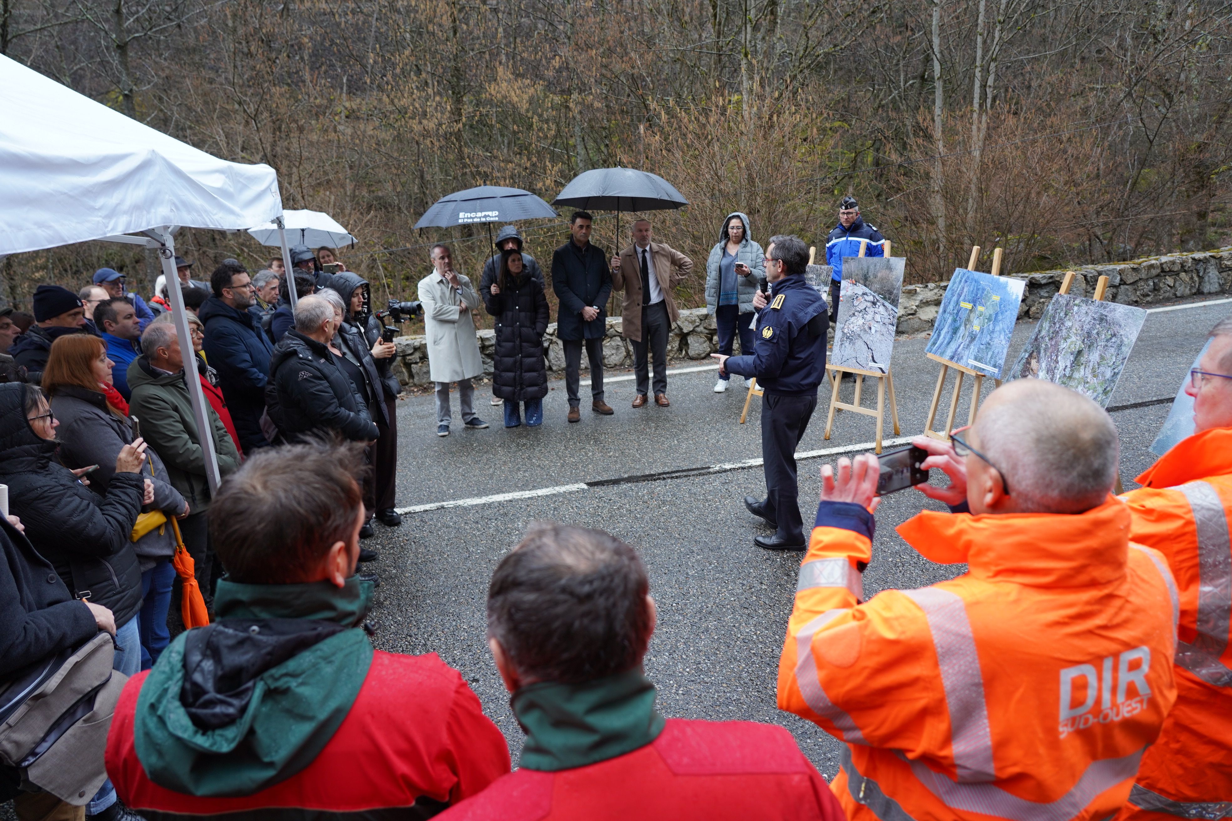 Hervé Brabant, prefecte de l'Arieja, durant la seva compareixença.