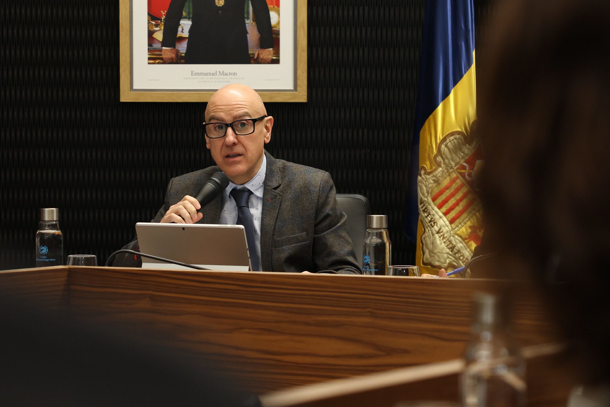 Quim Dolsa durant una sessió de consell de comú. // Comú d'Escaldes