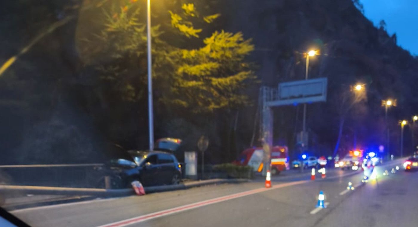L'accident ha tingut lloc a la zona del túnel de Sant Antoni.