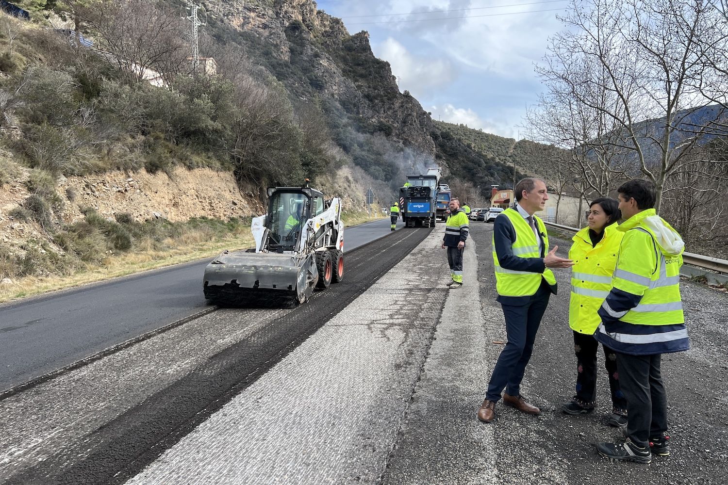 Crespín durant la visita a les obres.