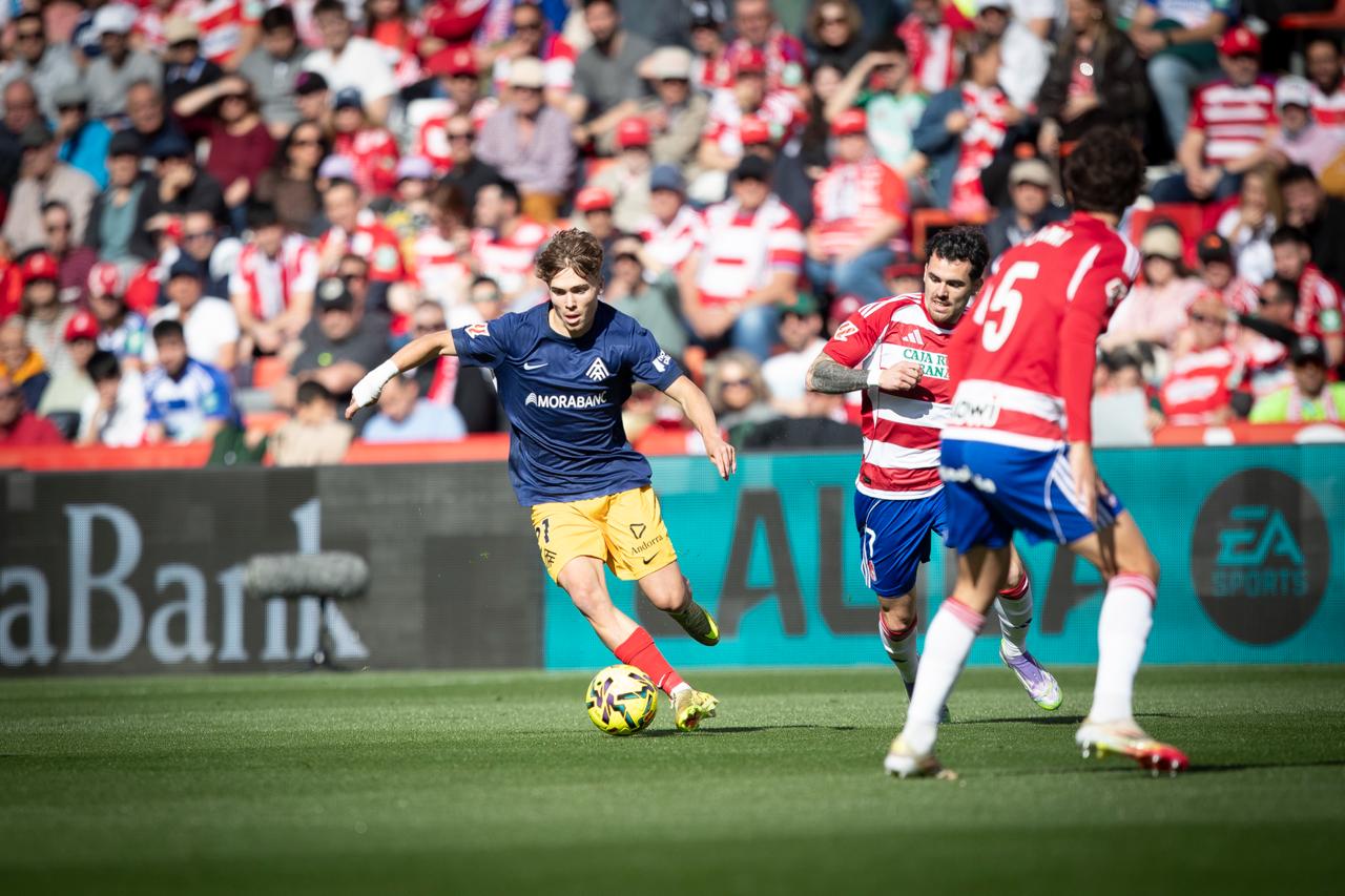 L'FC Andorra ha tingut opcions per marxar amb els tres punts de Los Cármenes.