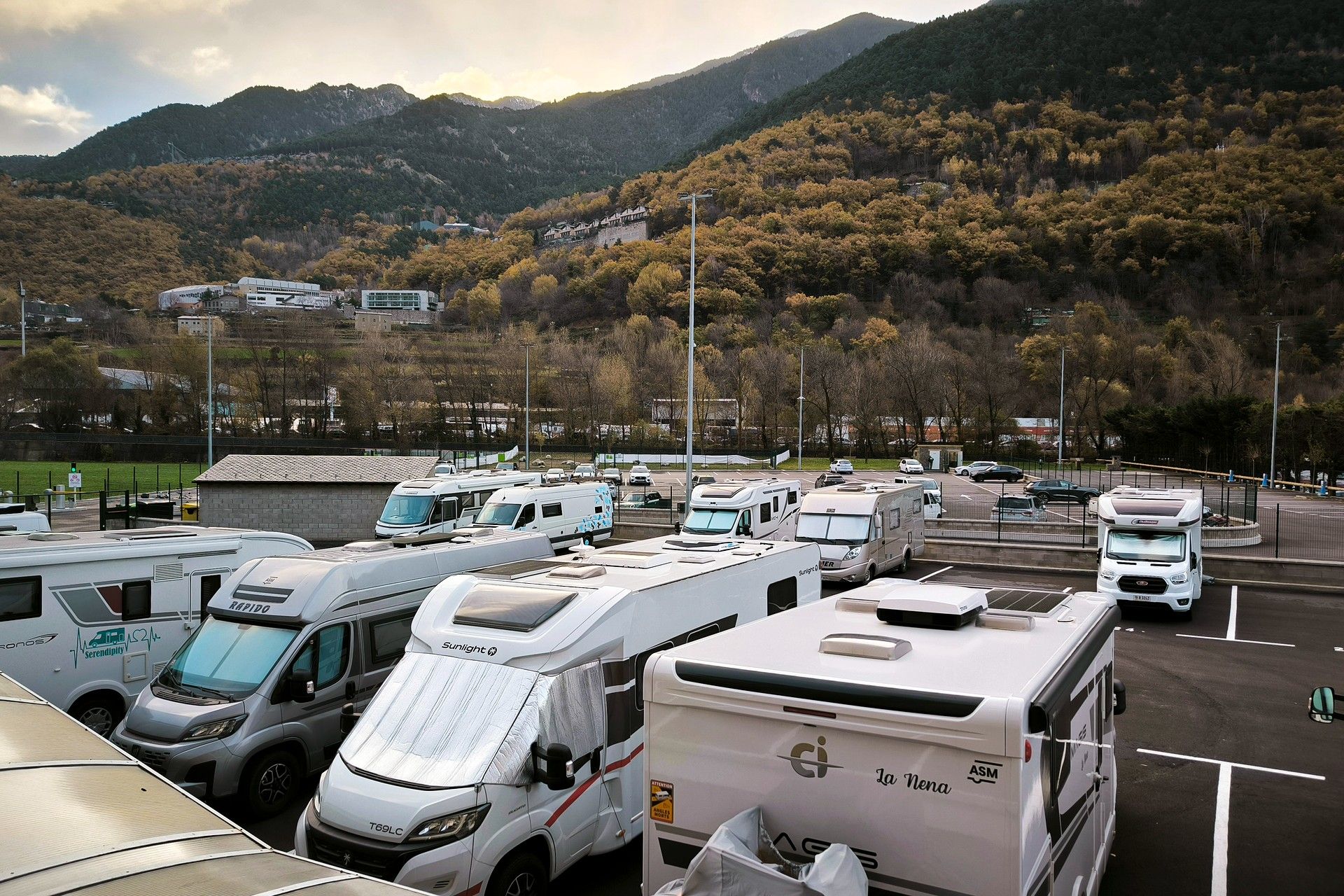 Aparcament d'autocaravanes Canrodes.