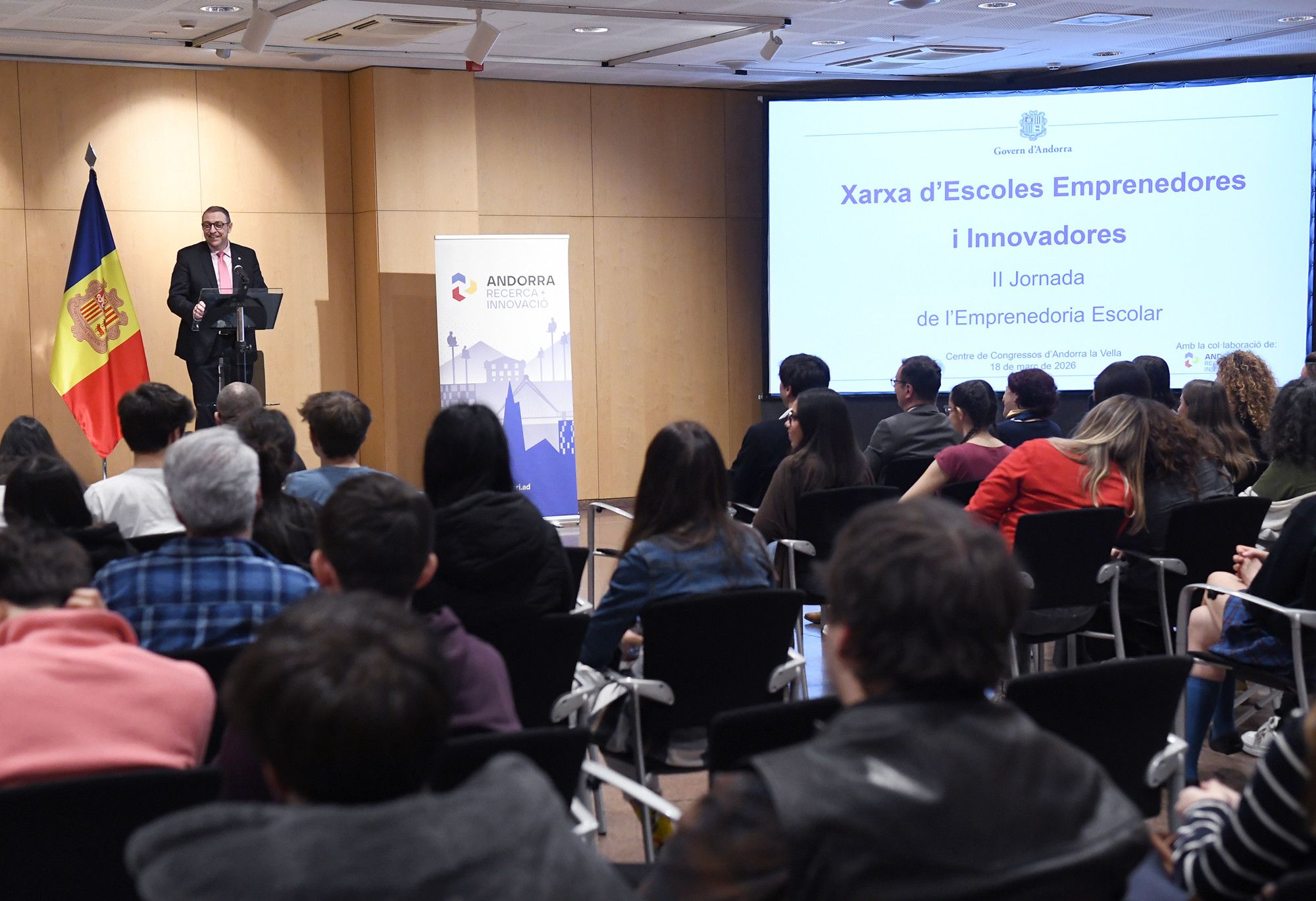 Creix la participació en la II Jornada d’Emprenedoria Escolar, amb més alumnes i més projectes.