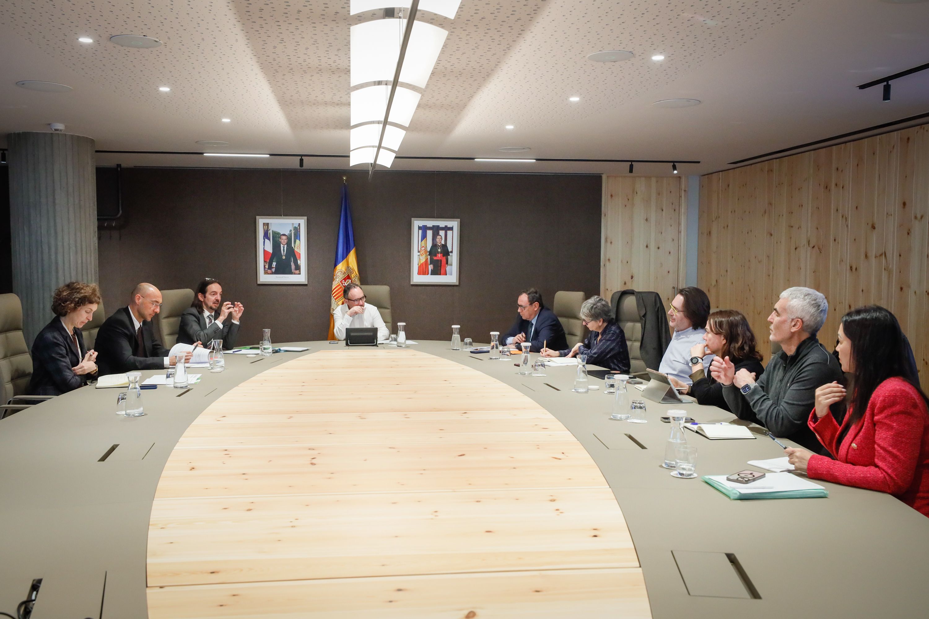 Reunió Pacte d'Estat.