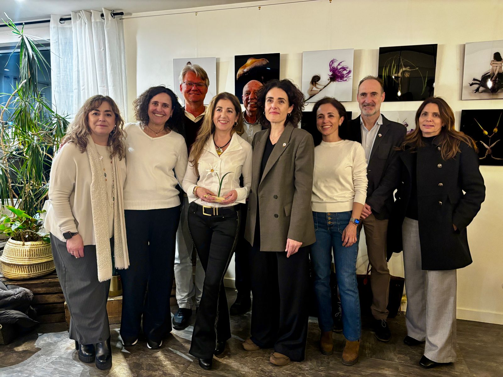 Ana Arce presenta ‘Les aiguabelles del Madriu’, una sèrie fotogràfica inspirada en el paisatge de la vall.