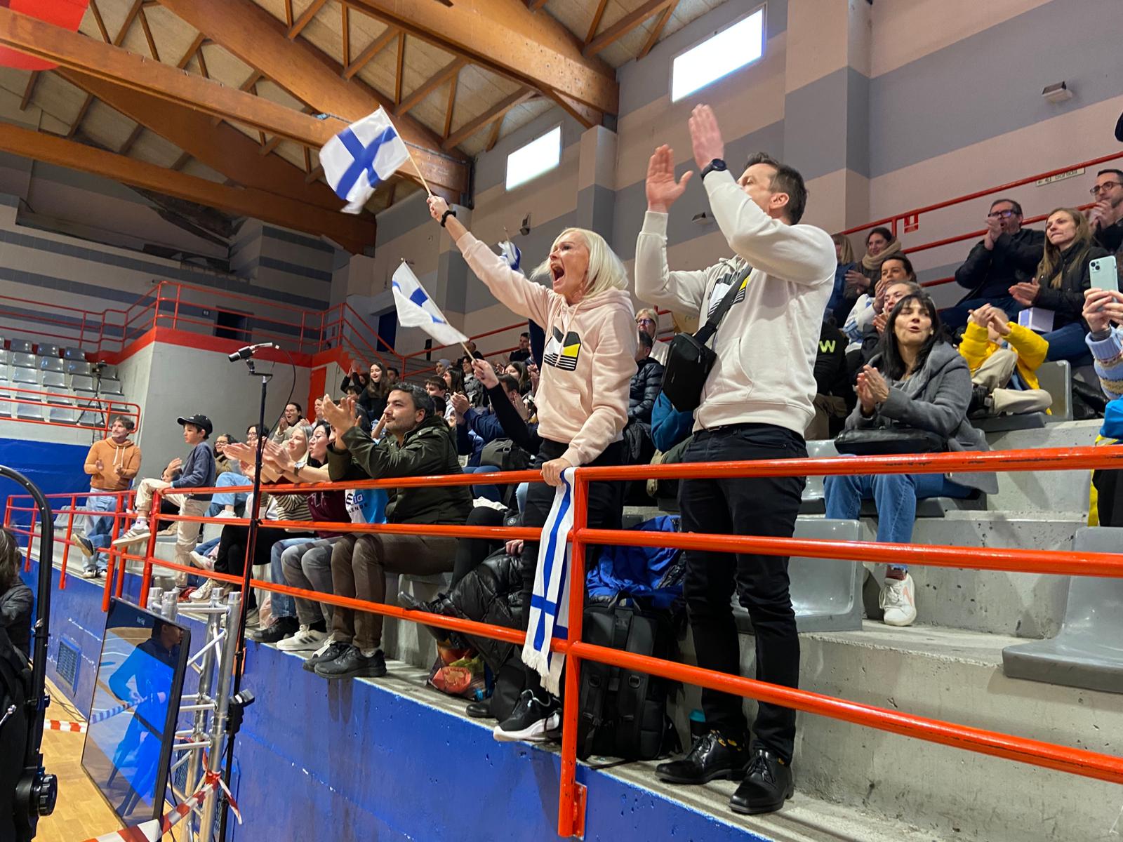 El públic finlandès ha vibrat a les graderies del pavelló de l'Aldosa. El públic finlandès ha vibrat a les graderies del pavelló de l'Aldosa.