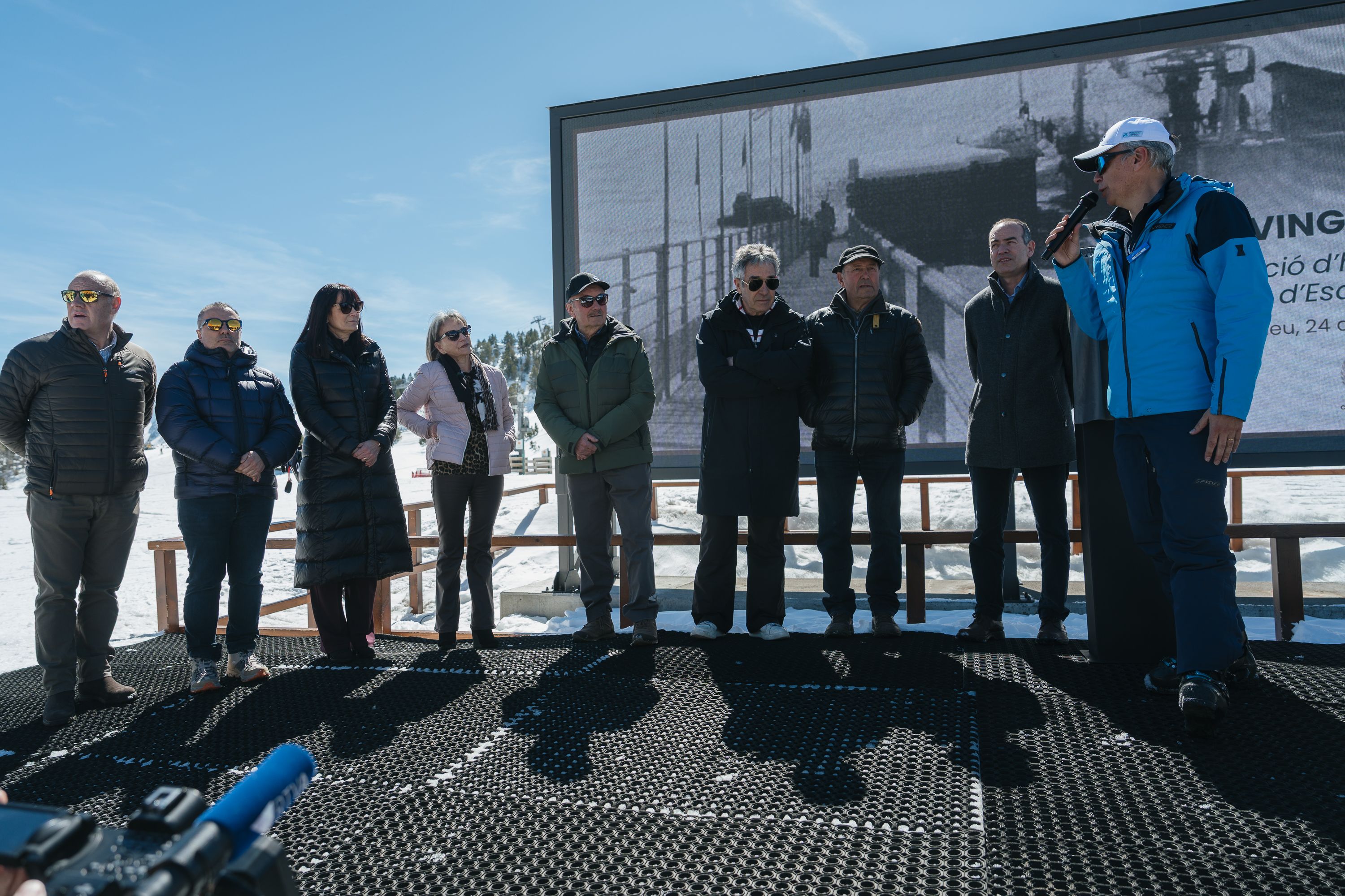 Homenatge als fundadors de l'escola esquí de Soldeu.