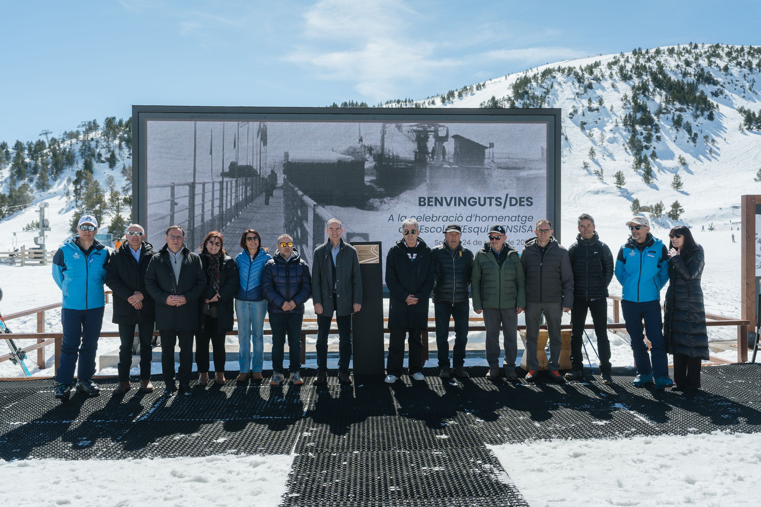 Homenatge als fundadors de l'escola esquí de Soldeu.