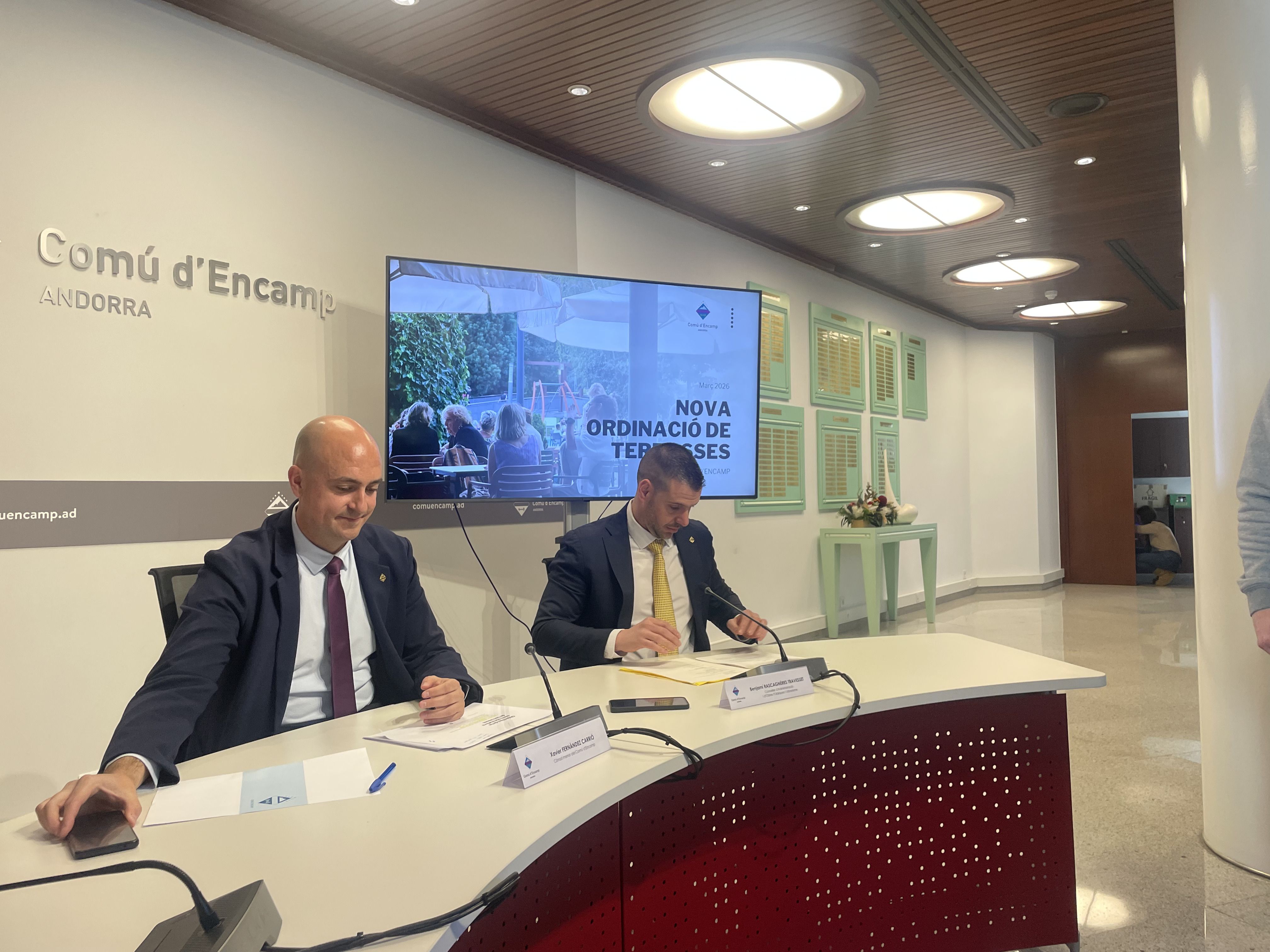 Xavier Fernàndez i Benjamí Rascagnères en la compareixença d'aquesta tarda. Xavier Fernàndez i Benjamí Rascagnères en la compareixença d'aquesta tarda.