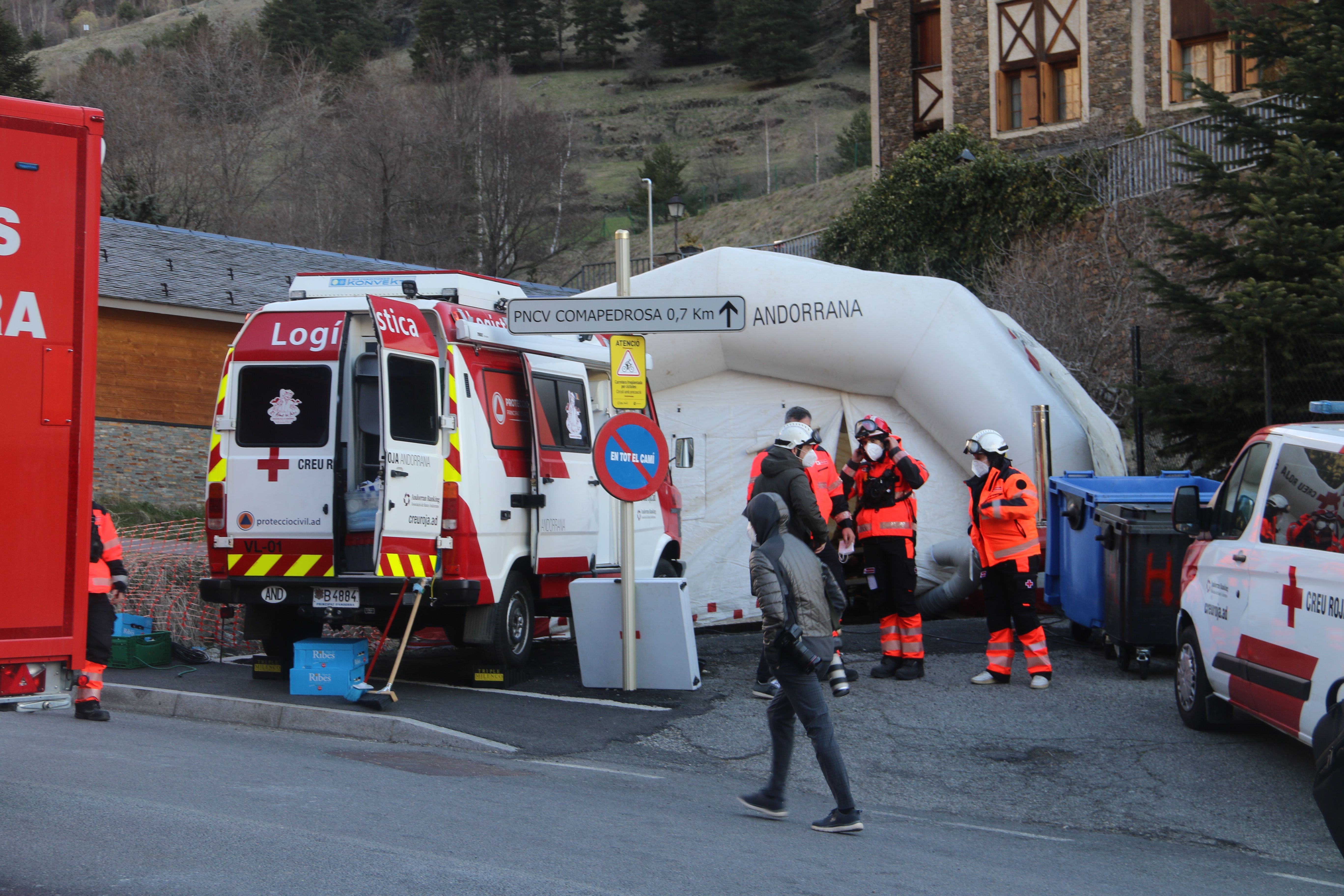 Mobilització d'efectius a Arinsal. Mobilització d'efectius a Arinsal.