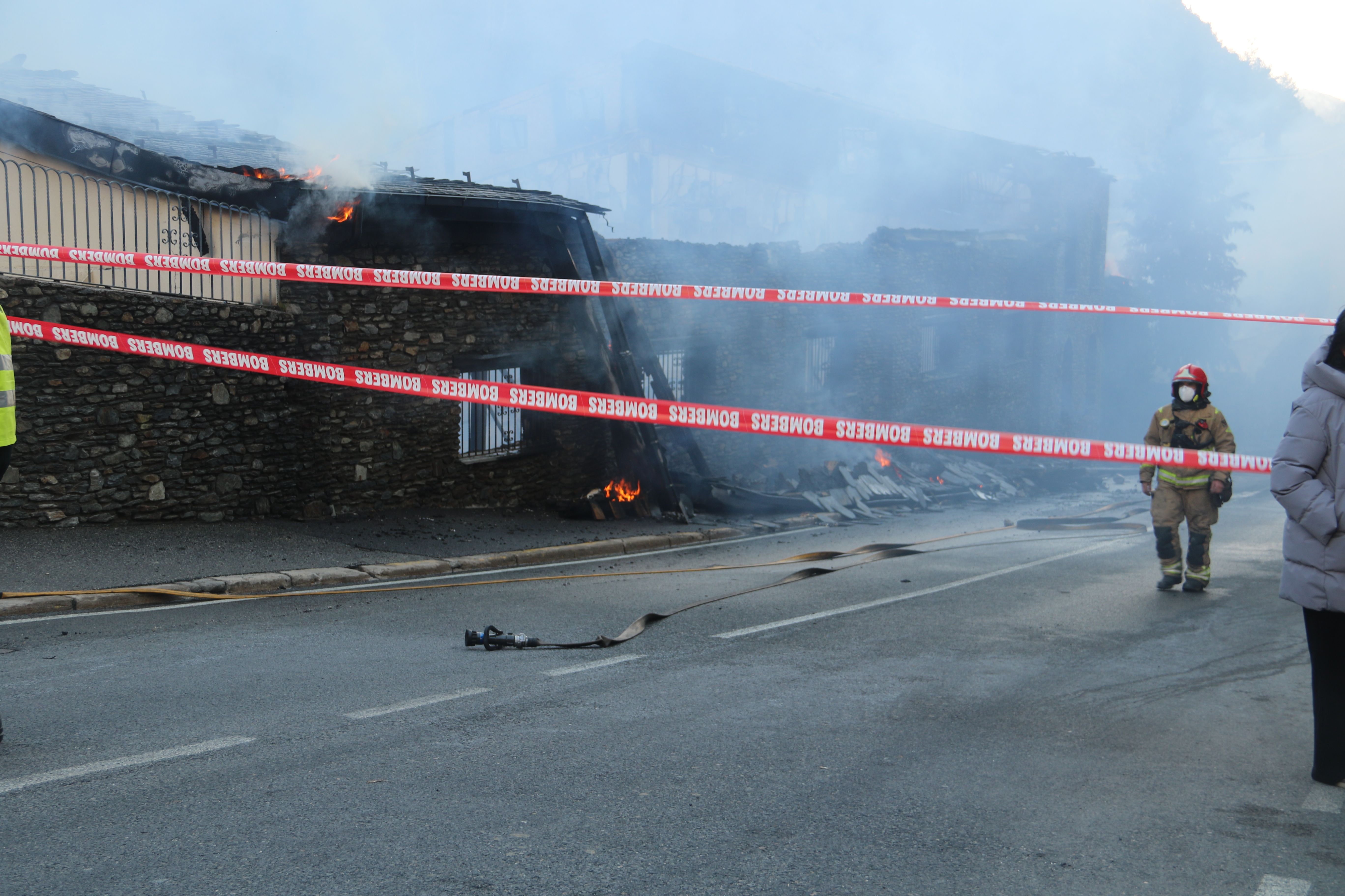 Mobilització d'efectius a Arinsal. Mobilització d'efectius a Arinsal.