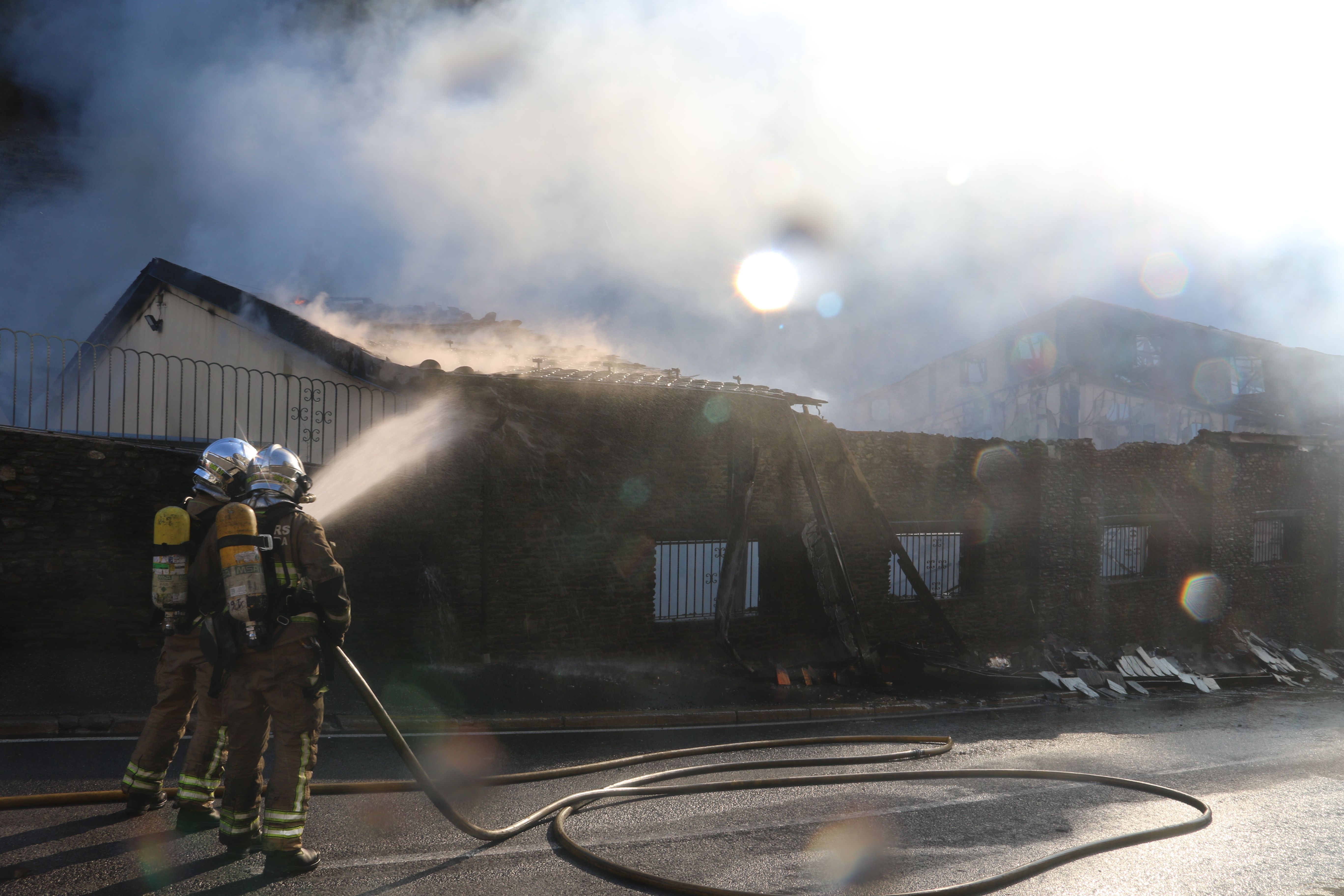 Treballant en la façana Treballant en la façana