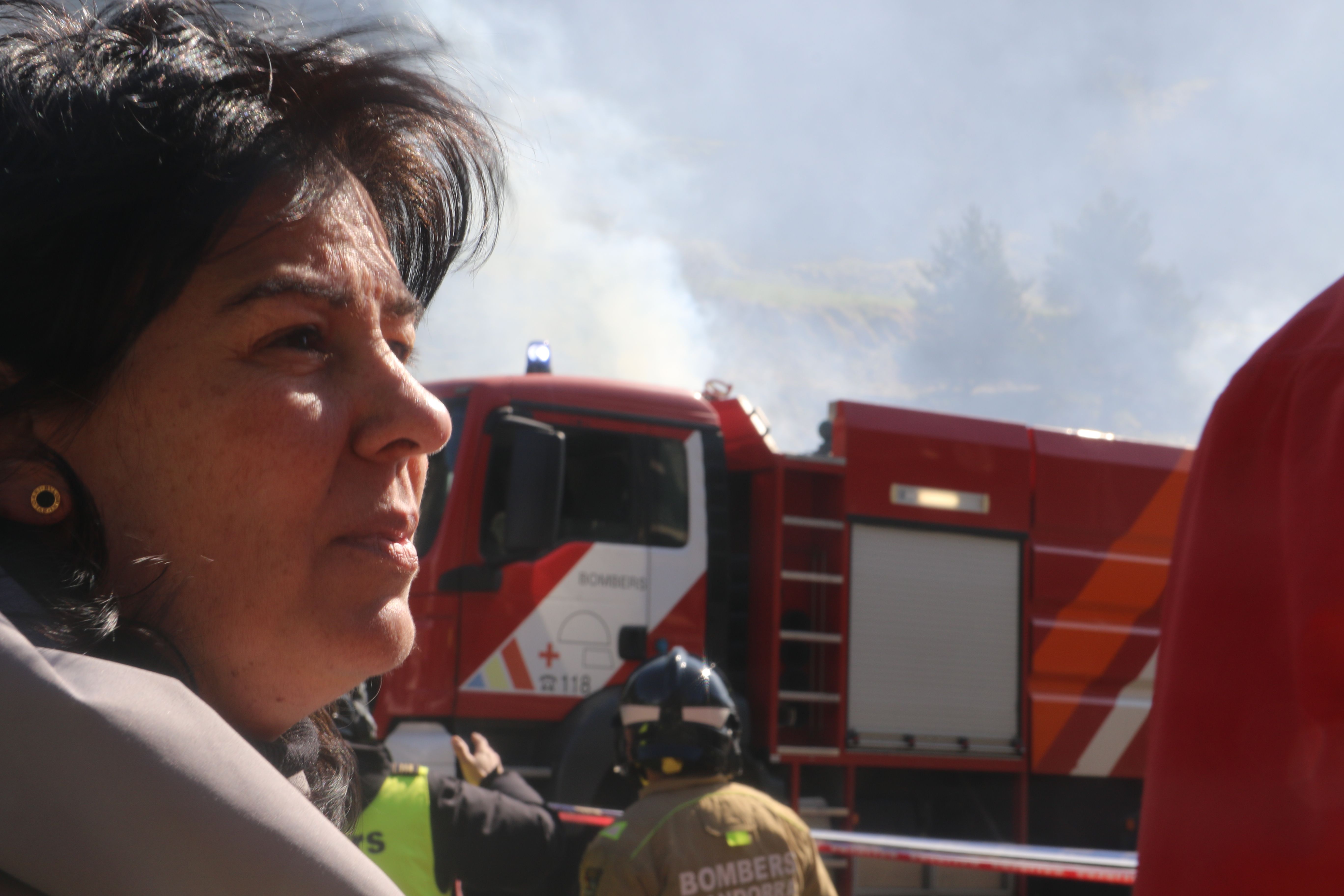 La cònsol Eva Sansa aquest matí en les immediacions de la fàbrica. La cònsol Eva Sansa aquest matí en les immediacions de la fàbrica.