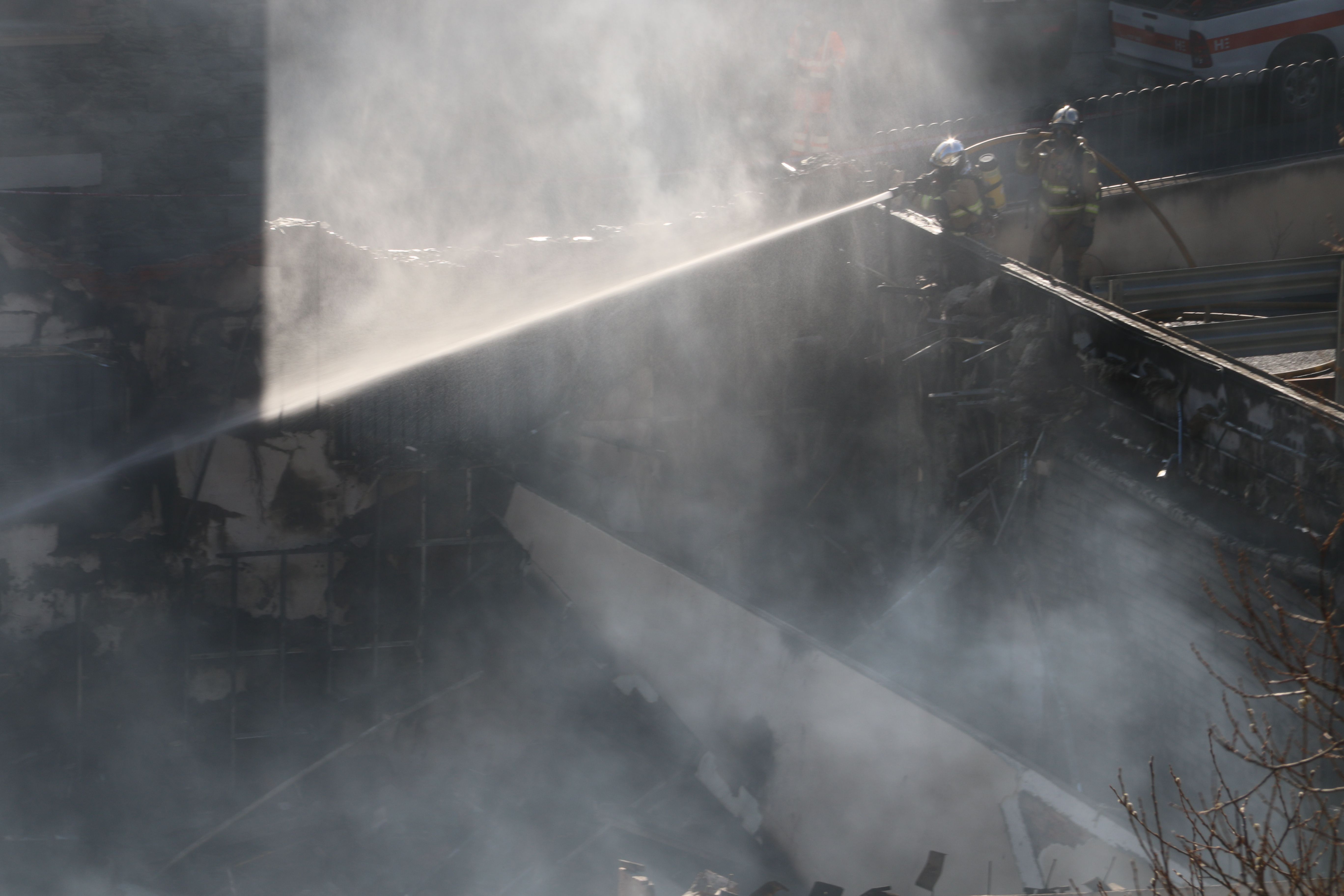 Bombers remullant. Bombers remullant.