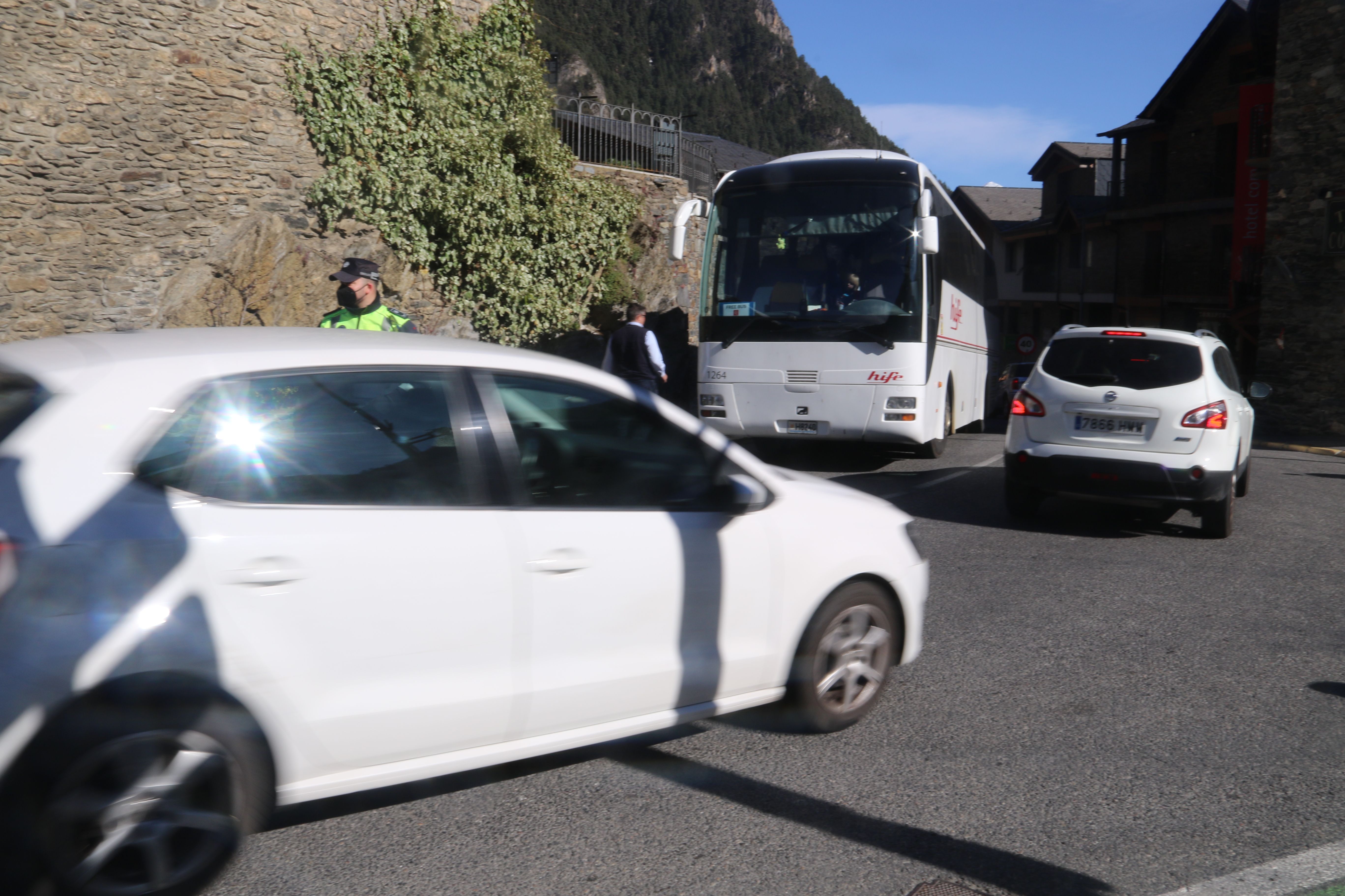 El pas del comboi de les 4 de la tarda. El pas del comboi de les 4 de la tarda.