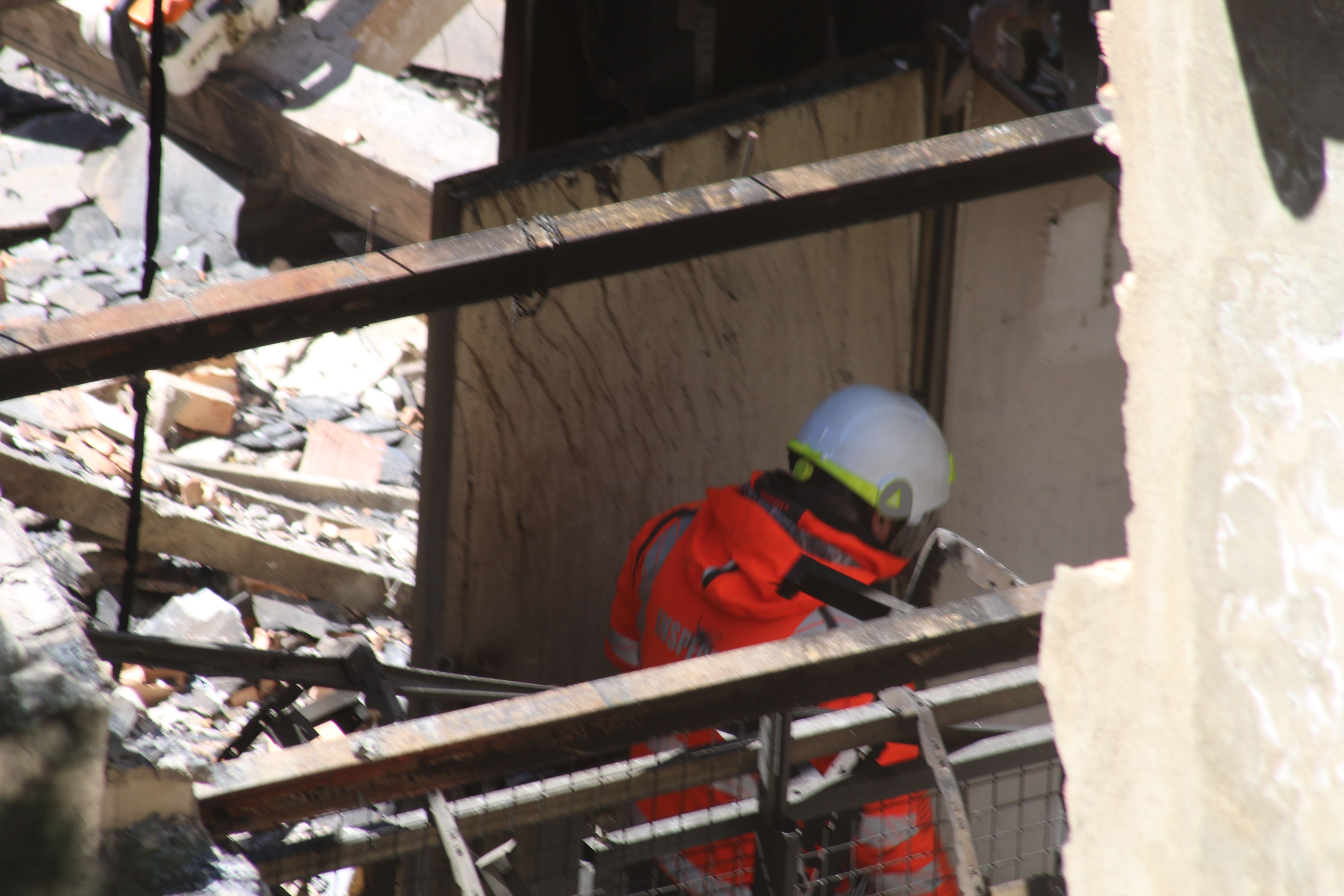 Policies, bombers i inspectors de seguretat industrial han treballat conjuntament.