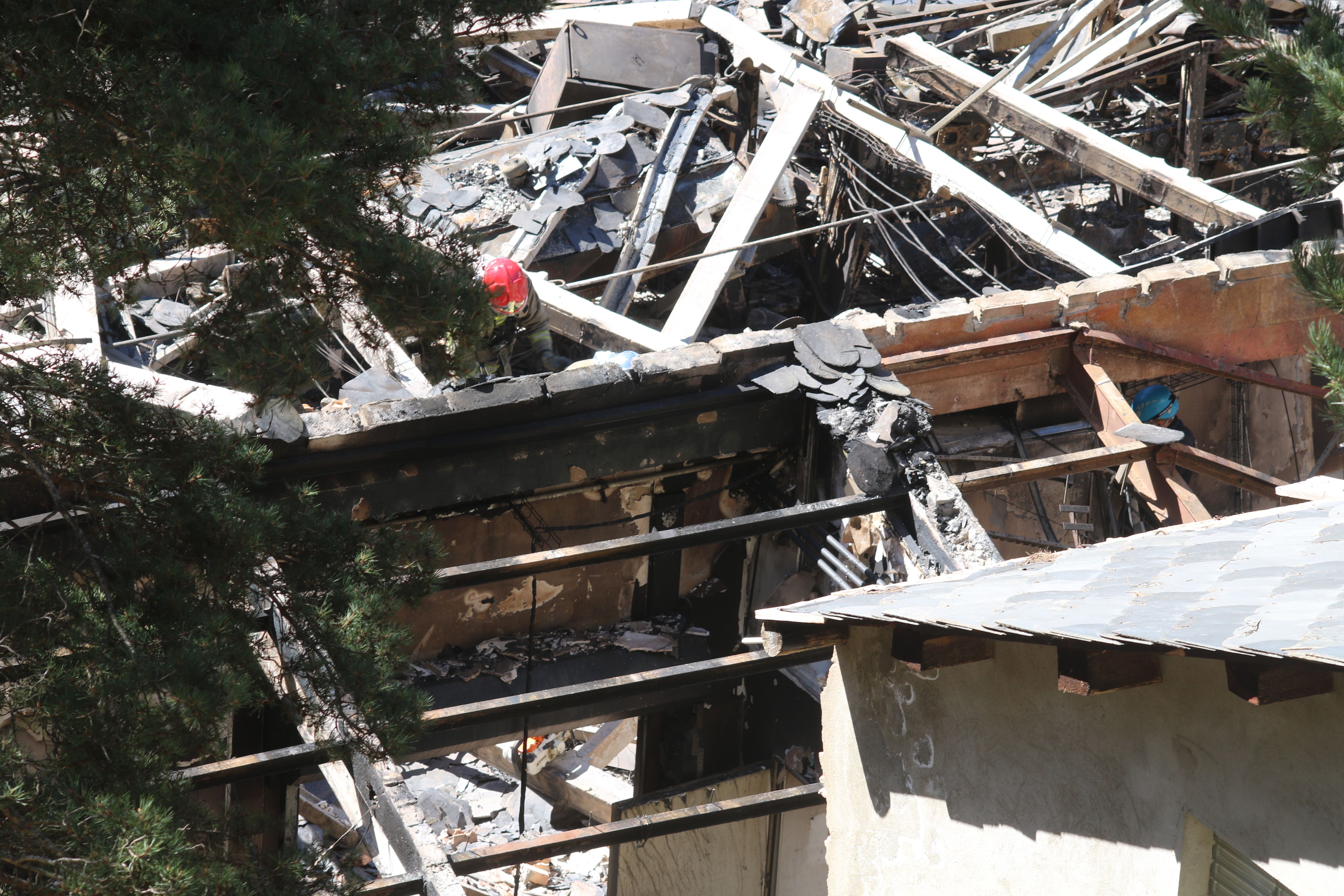 Policies, bombers i inspectors de seguretat industrial han treballat conjuntament.