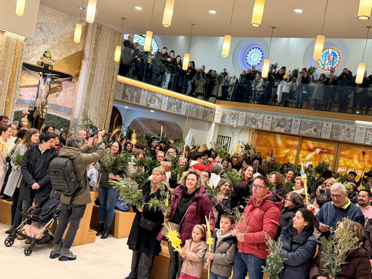 Benedicció del ram a l'església de Sant Julià i Sant Germà.