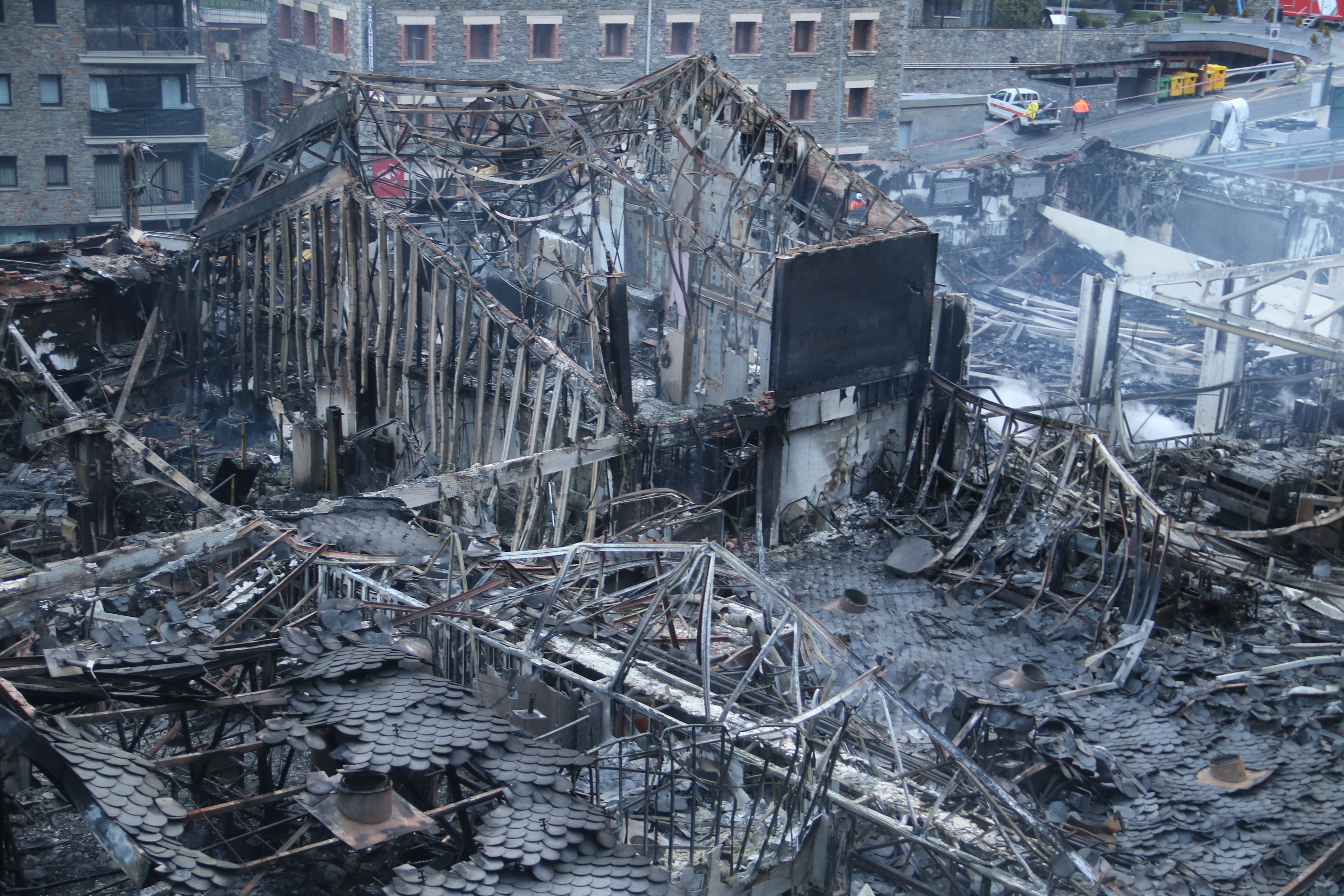 Estat de la fàbrica dijous a la tarda. Estat de la fàbrica dijous a la tarda.