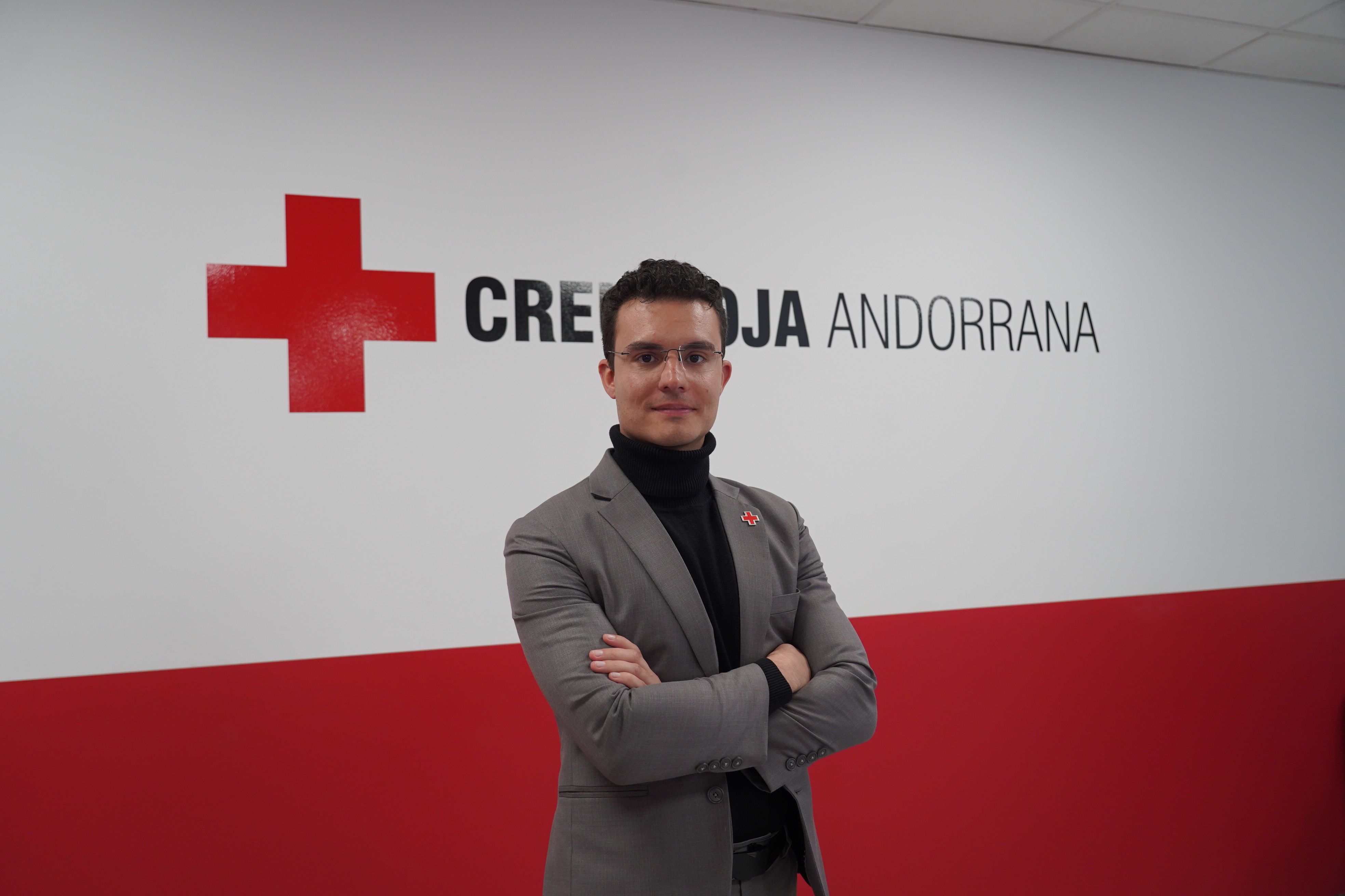 Jordi Ribes, director de la Creu Roja. La portaveu del Sindicat, Rebeca Bonache.