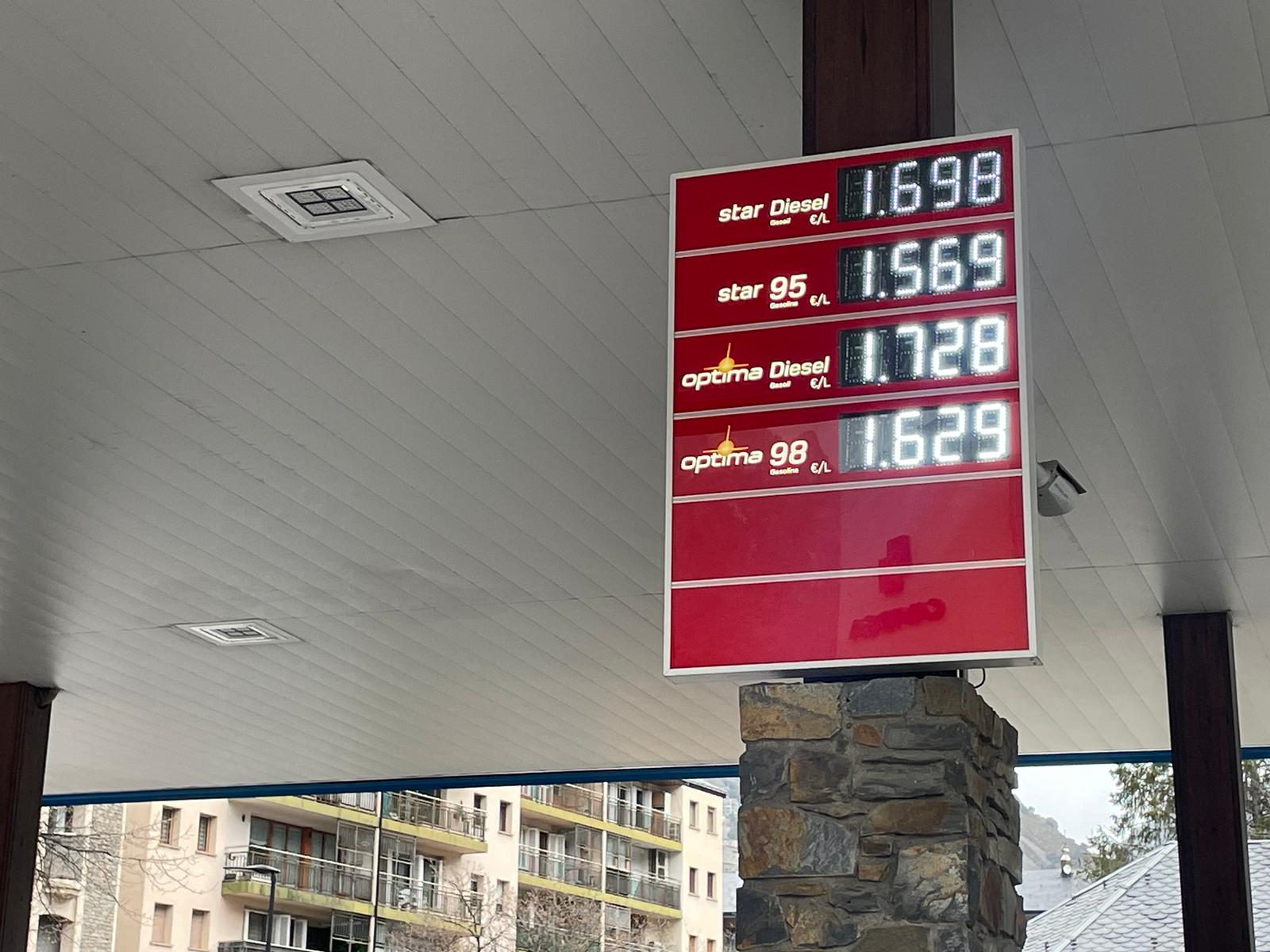 Preus actuals de carburants a una benzinera del país.