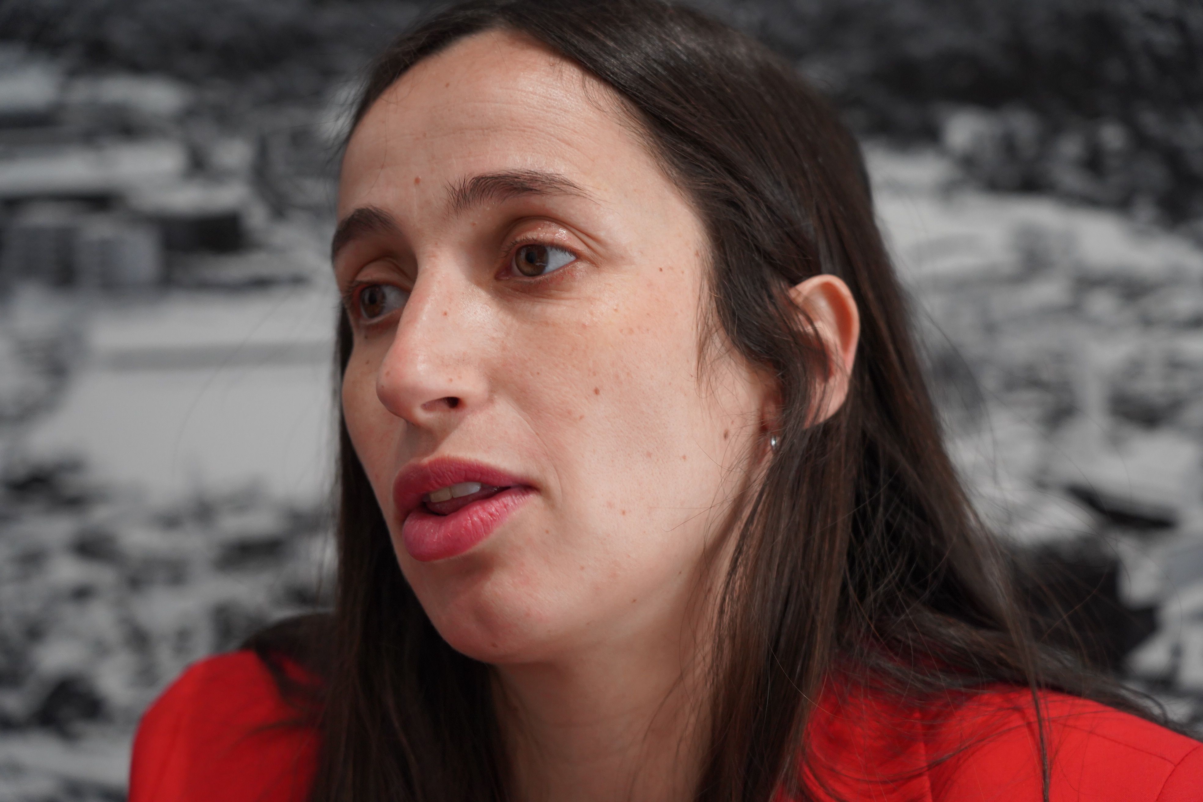 Olalla Losada durant l'entrevista. // M. P.