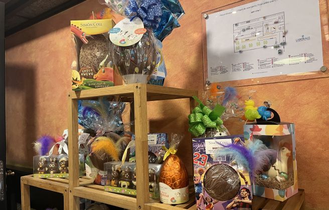 Figures xocolata de l'Art i pa.