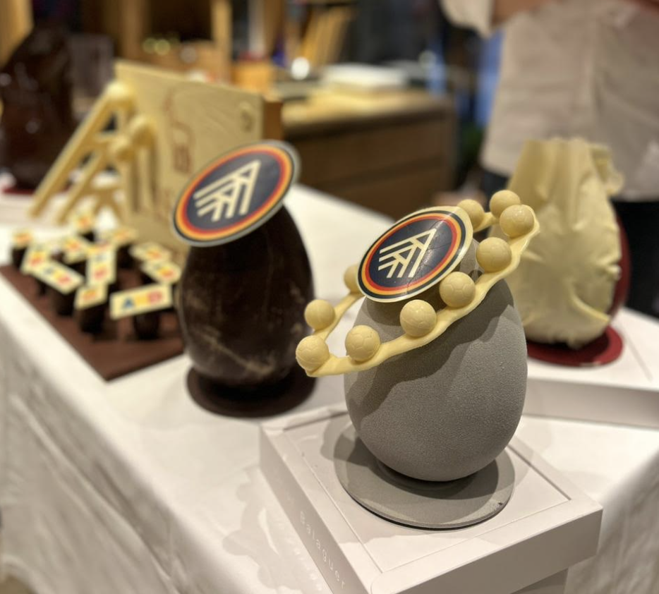 La mona de l'FC Andorra, feta pel pastisser Oriol Balaguer.