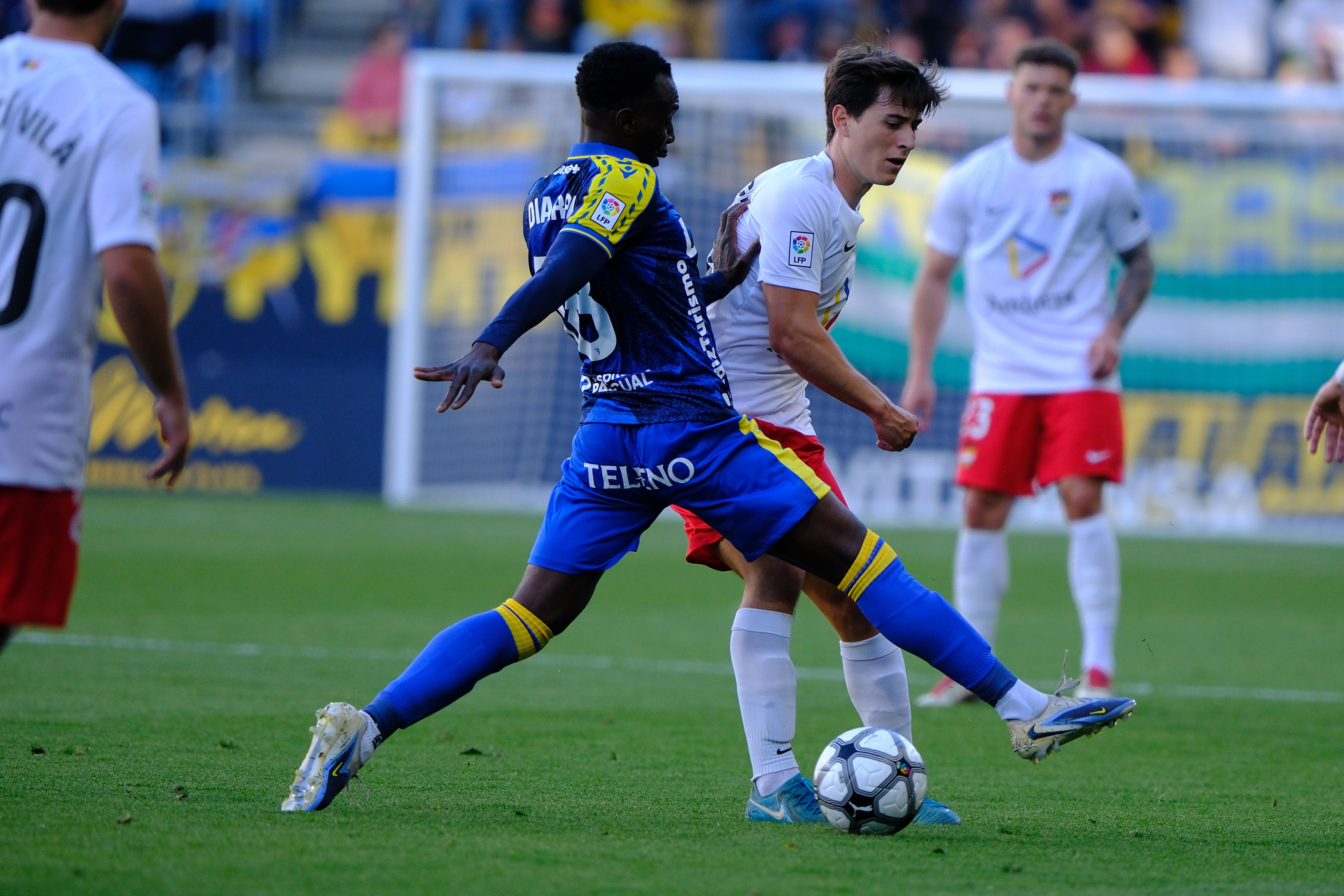 Marc Domènech, una peça indispensable al mig del camp.