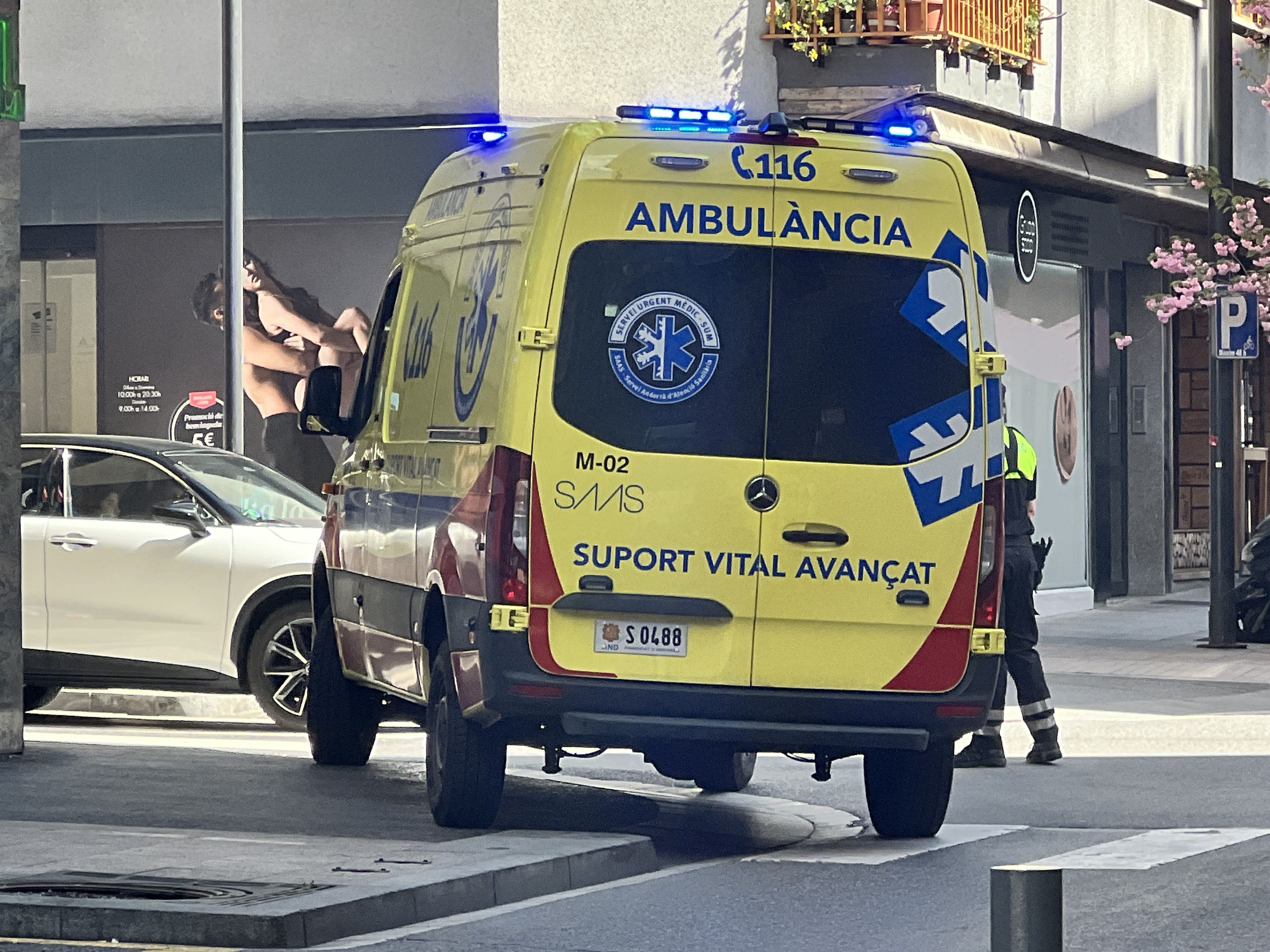 Una ambulància del SUM.