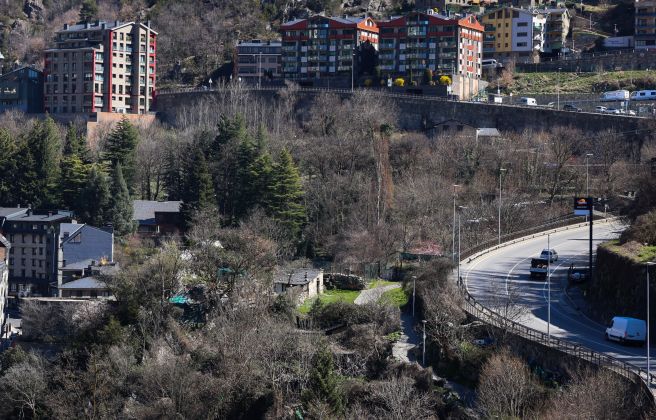 Terreny diposit   carretera de l'Obac