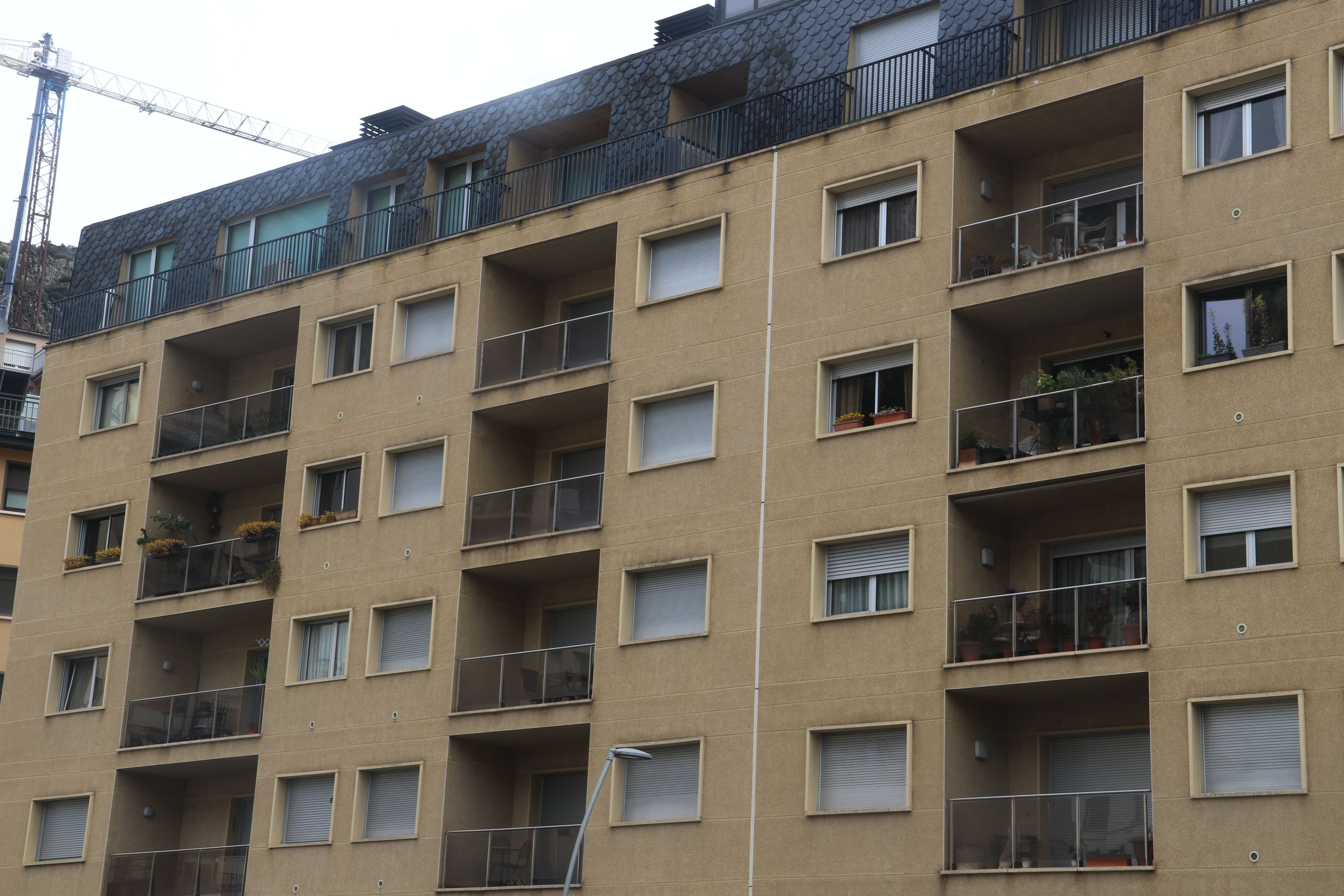 Els lladres van actuar en un edifici del carrer Pompeu Fabra d'Andorra la Vella.