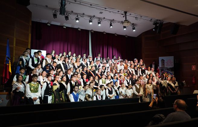 Foto de grup amb tots els membres del pubillatge català.