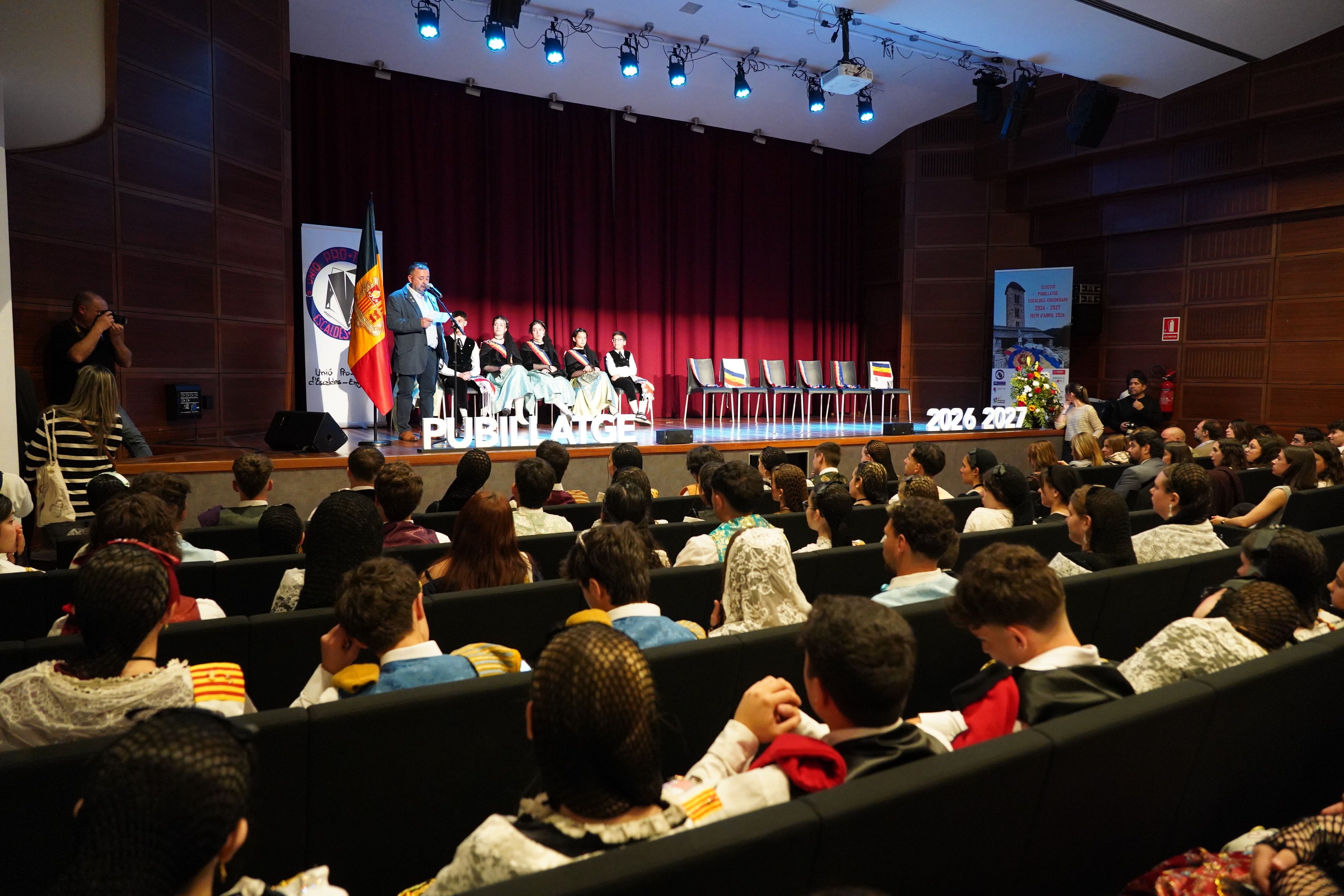 El president de la Unió Proturisme d'Escaldes, durant el seu discurs.