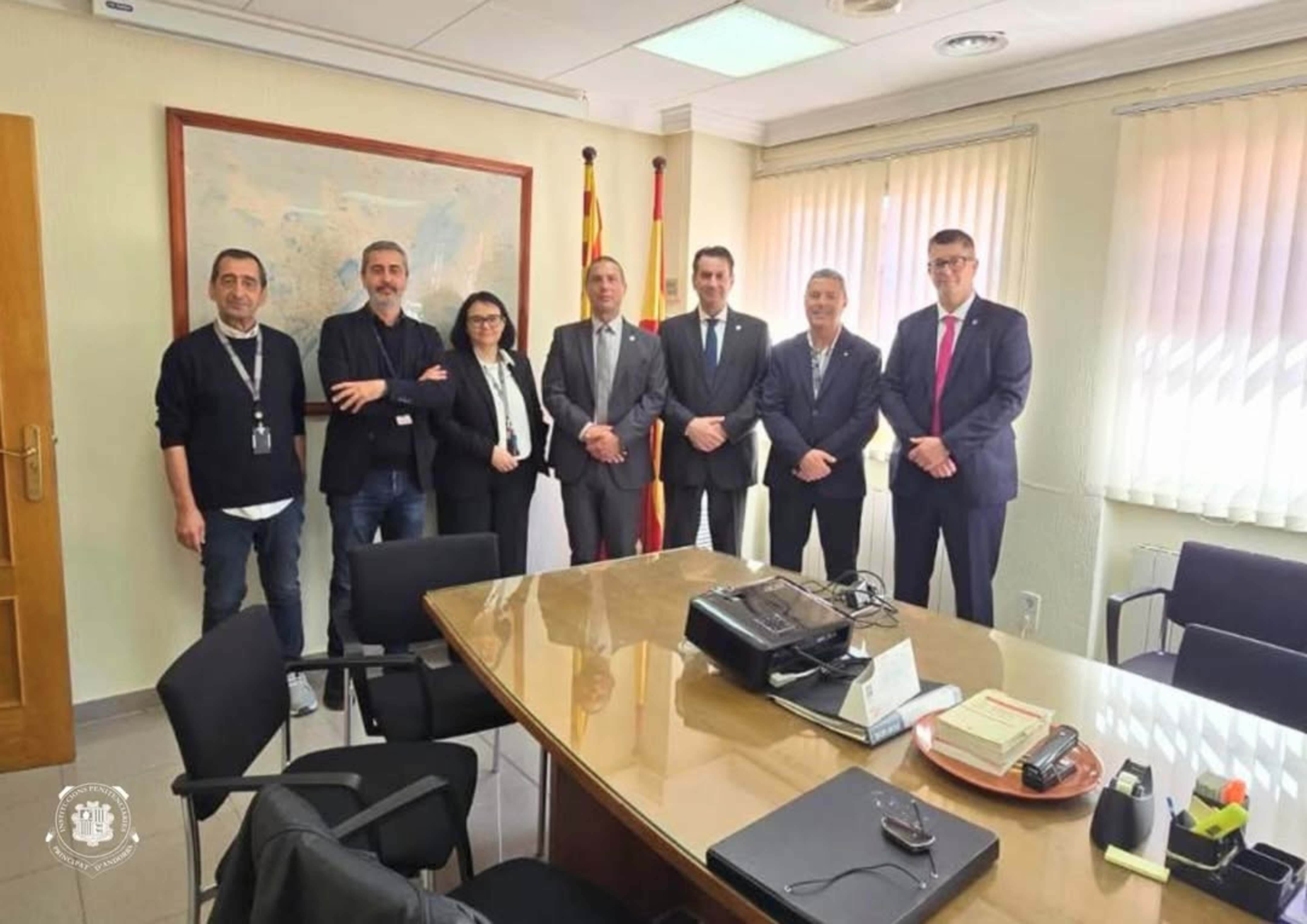 Els membres de les dues delegacions a Ponent.