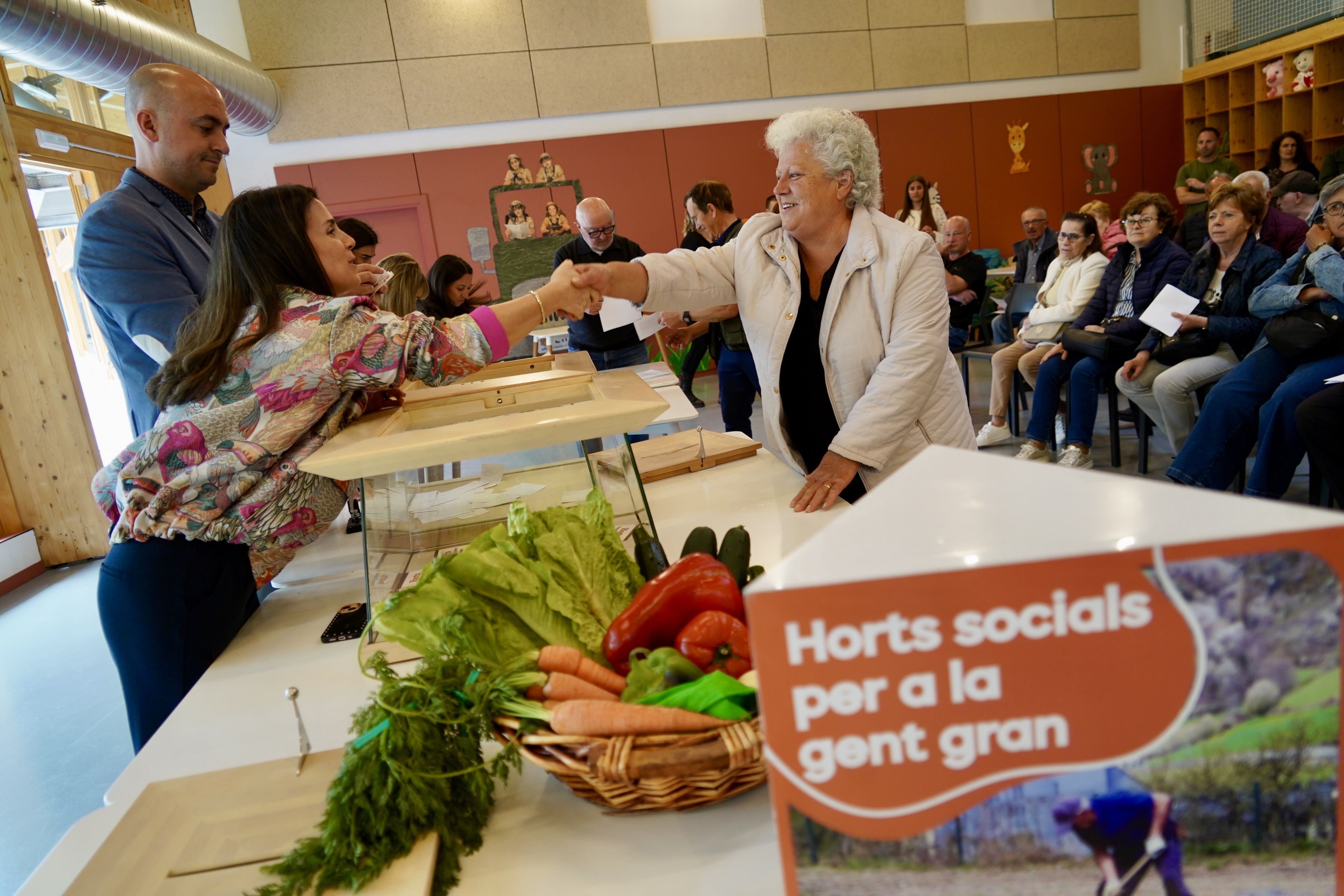 Encamp celebra els 20 anys dels horts socials entregant les 42 parcel•les disponibles.
