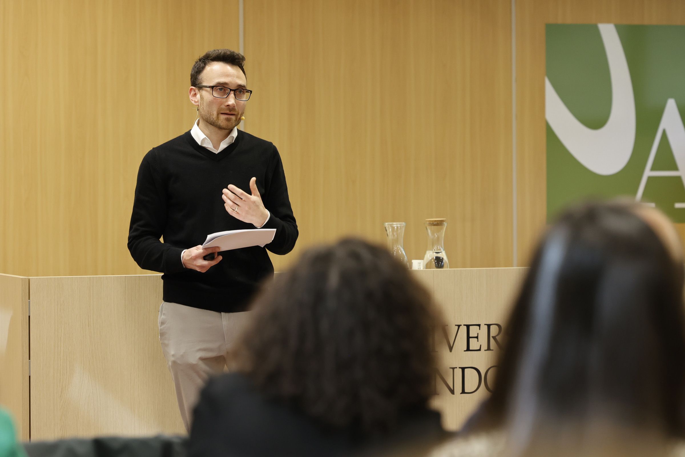 L’UdA acull la presentació d’un estudi sobre la singularitat d’Andorra a Europa.