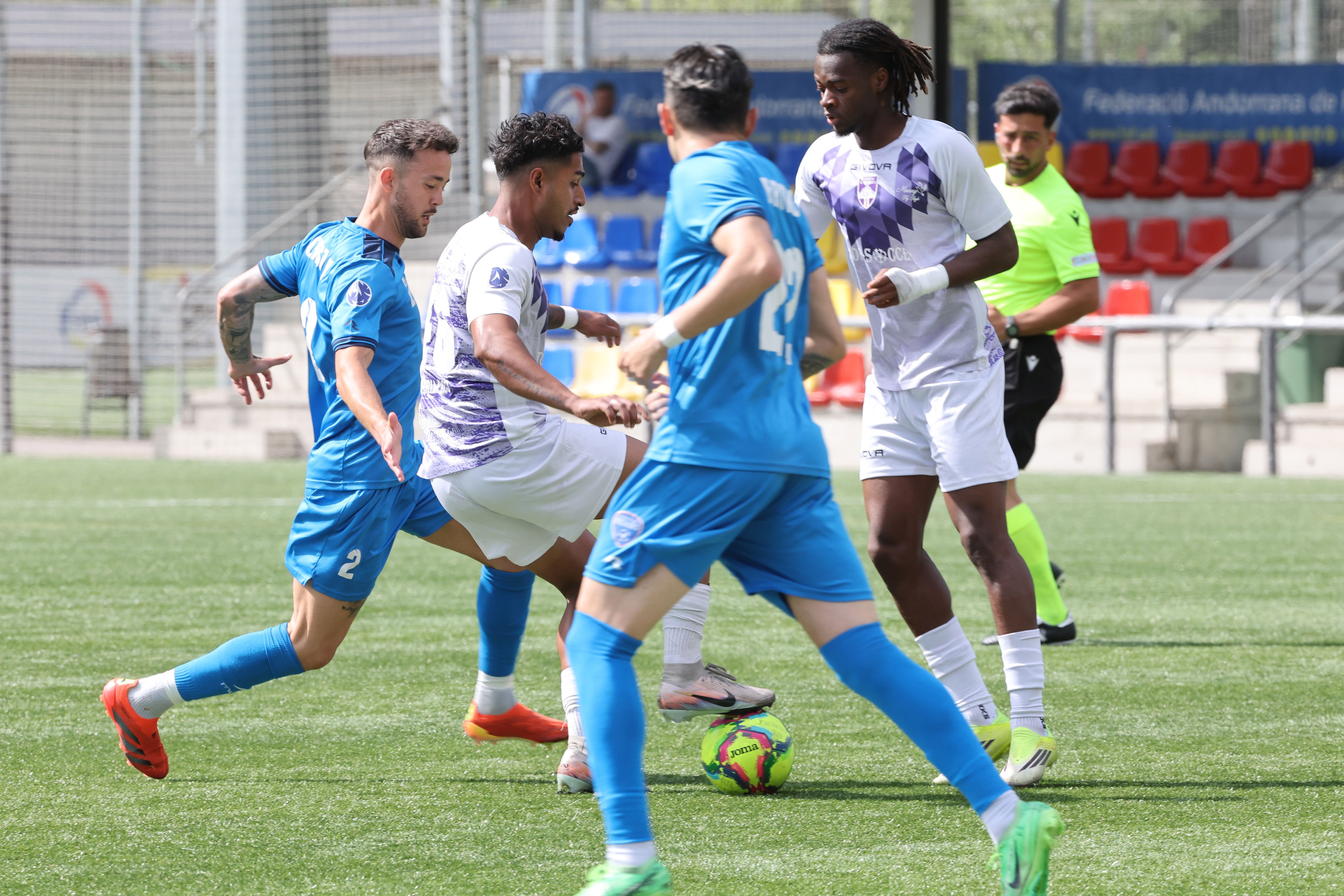 L'Atlètic Escaldes no va donar opció al Carroi a Borda Mateu.