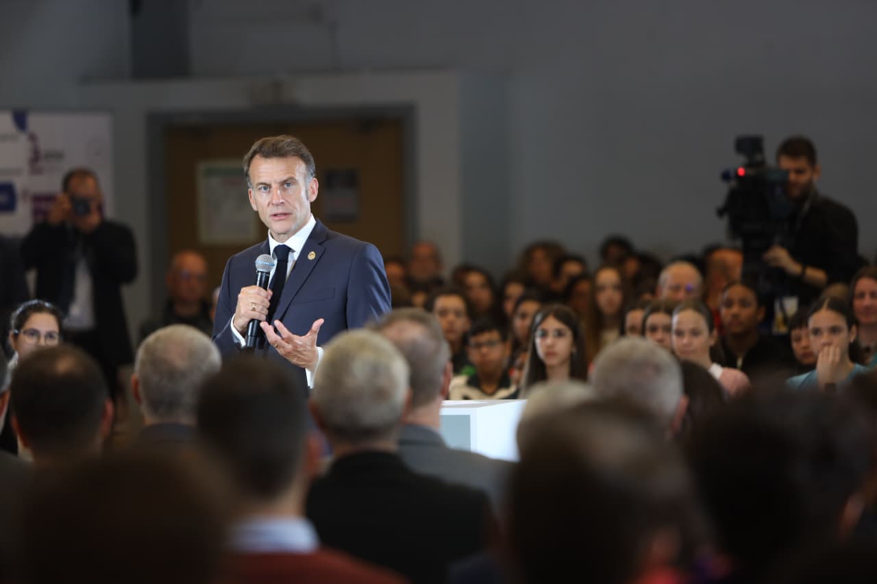 Discurs del Copríncep francès al Lycée.