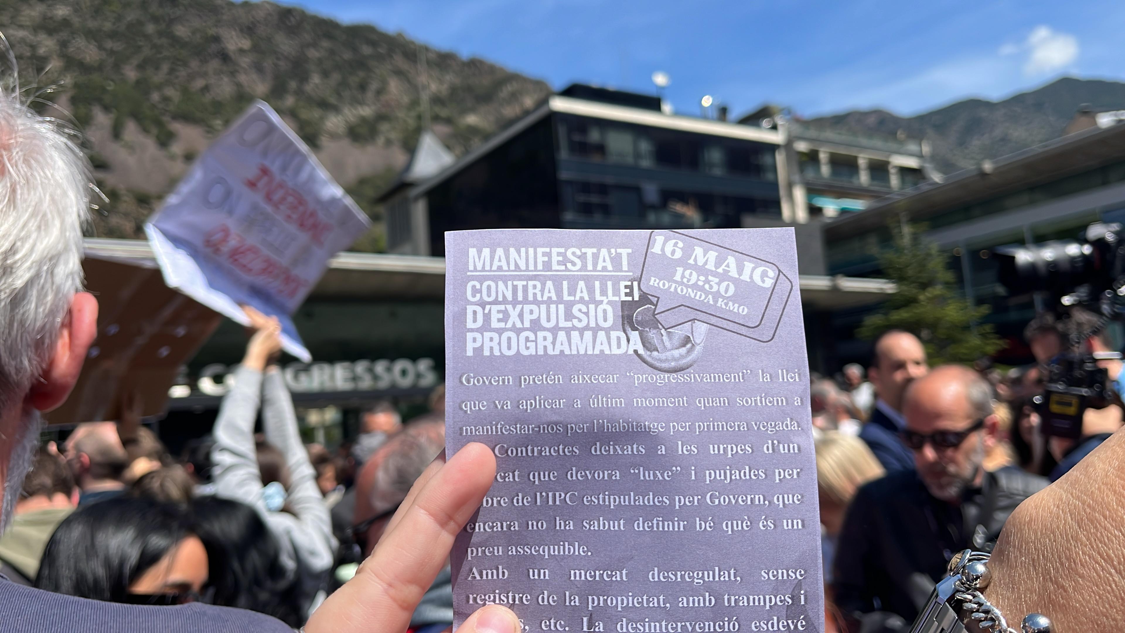Fulletó informatiu de la manifestació del 16 de maig.