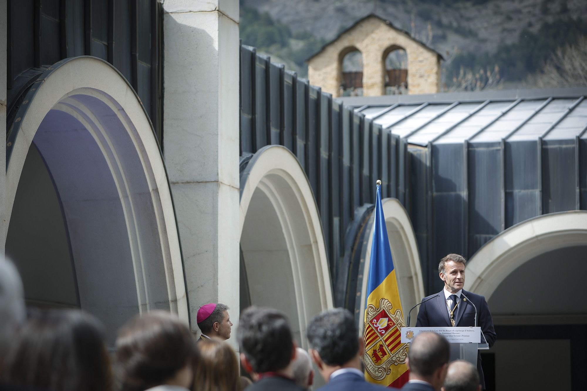 Macron durant la seva intervenció al Santuari de Meritxell.