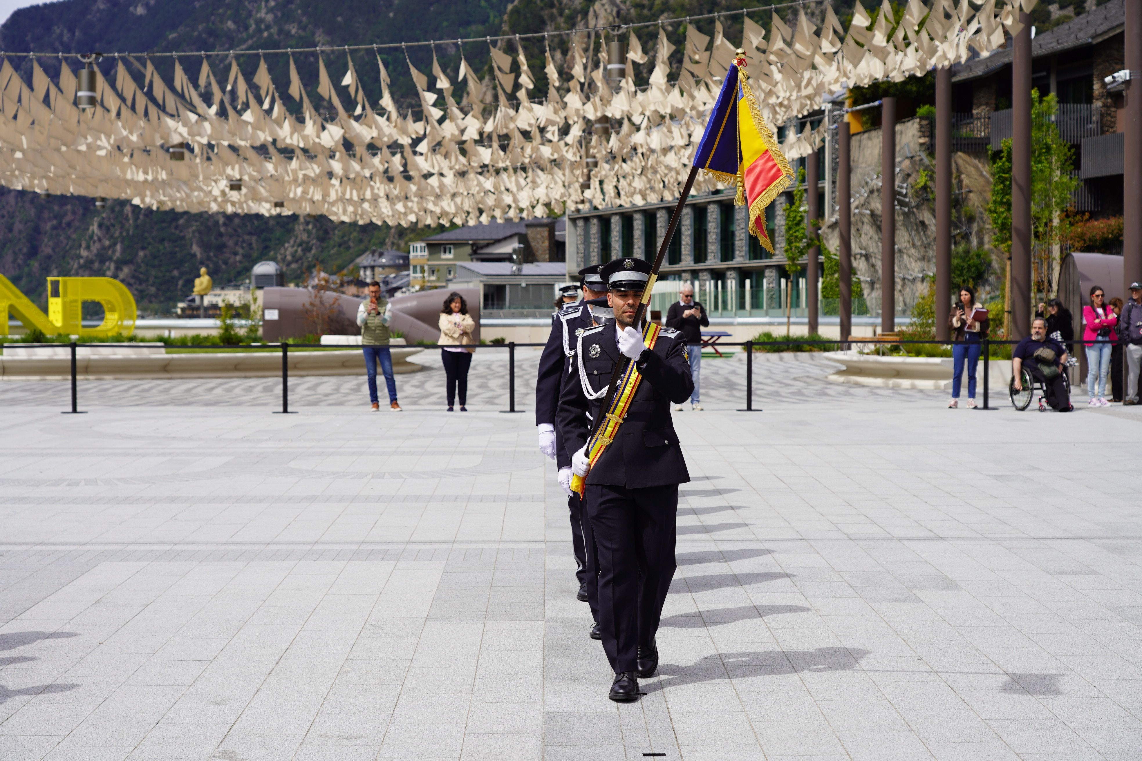 Acte d'honors a la bandera.