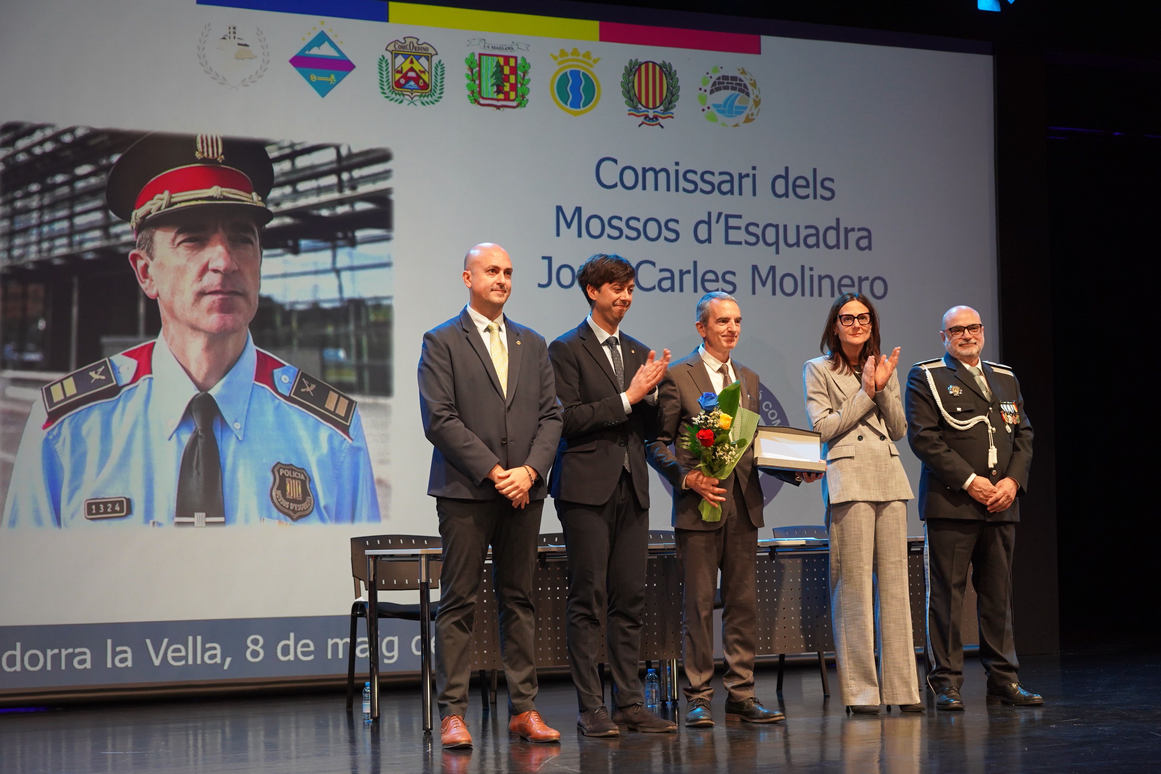 Homenatge al comissari Joan Carles Molinero dels mossos d'esquadra.