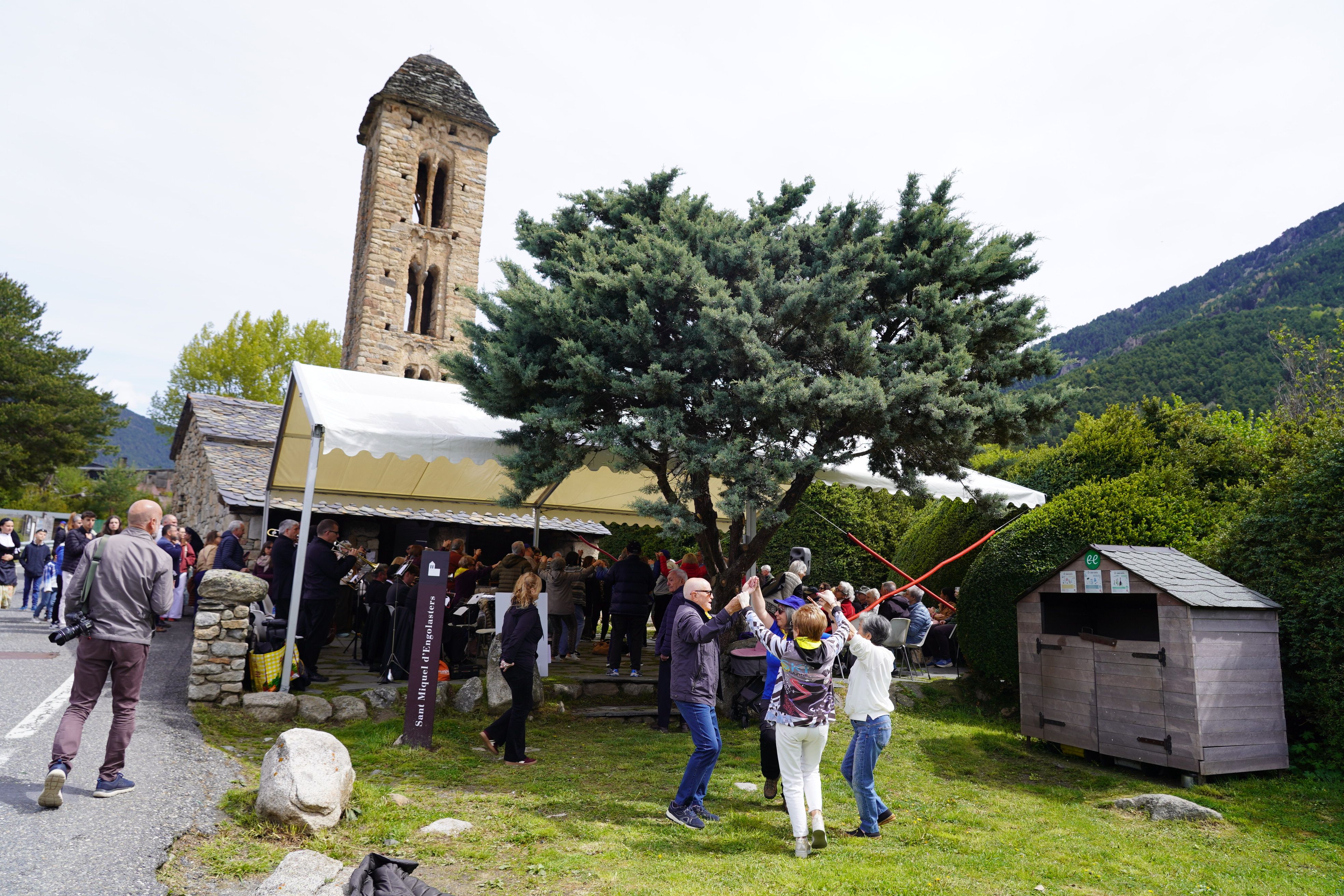 Diada de Sant Miquel d'Engolasters. 
