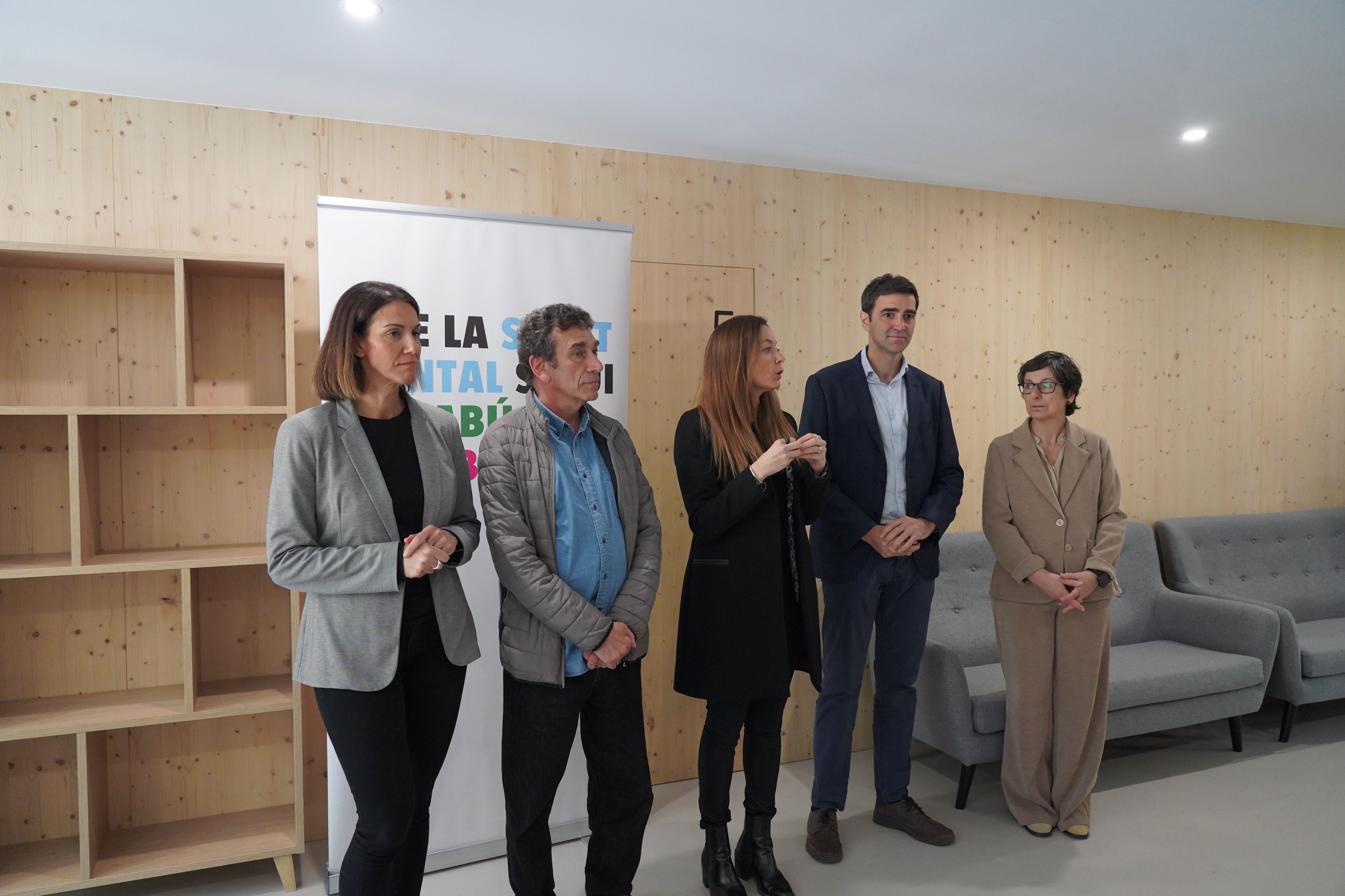 Un moment de la inauguració. Un moment de la inauguració.